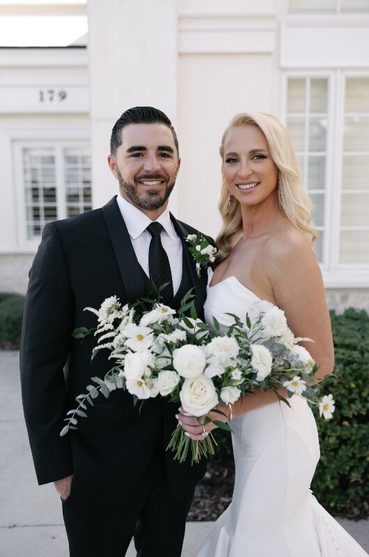ALP16214Timelessweddingflorals