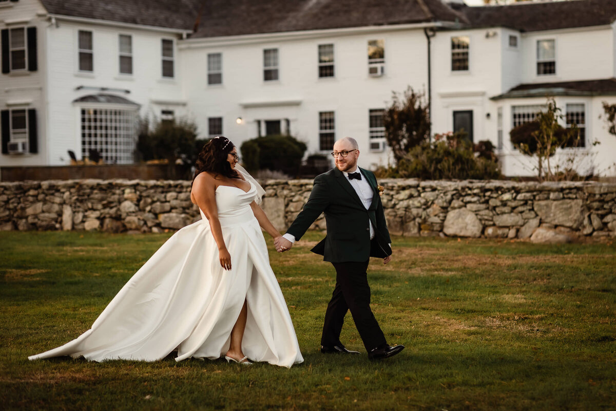 Nicole-Marcelle-Photography_029_mount-hope-farm-wedding