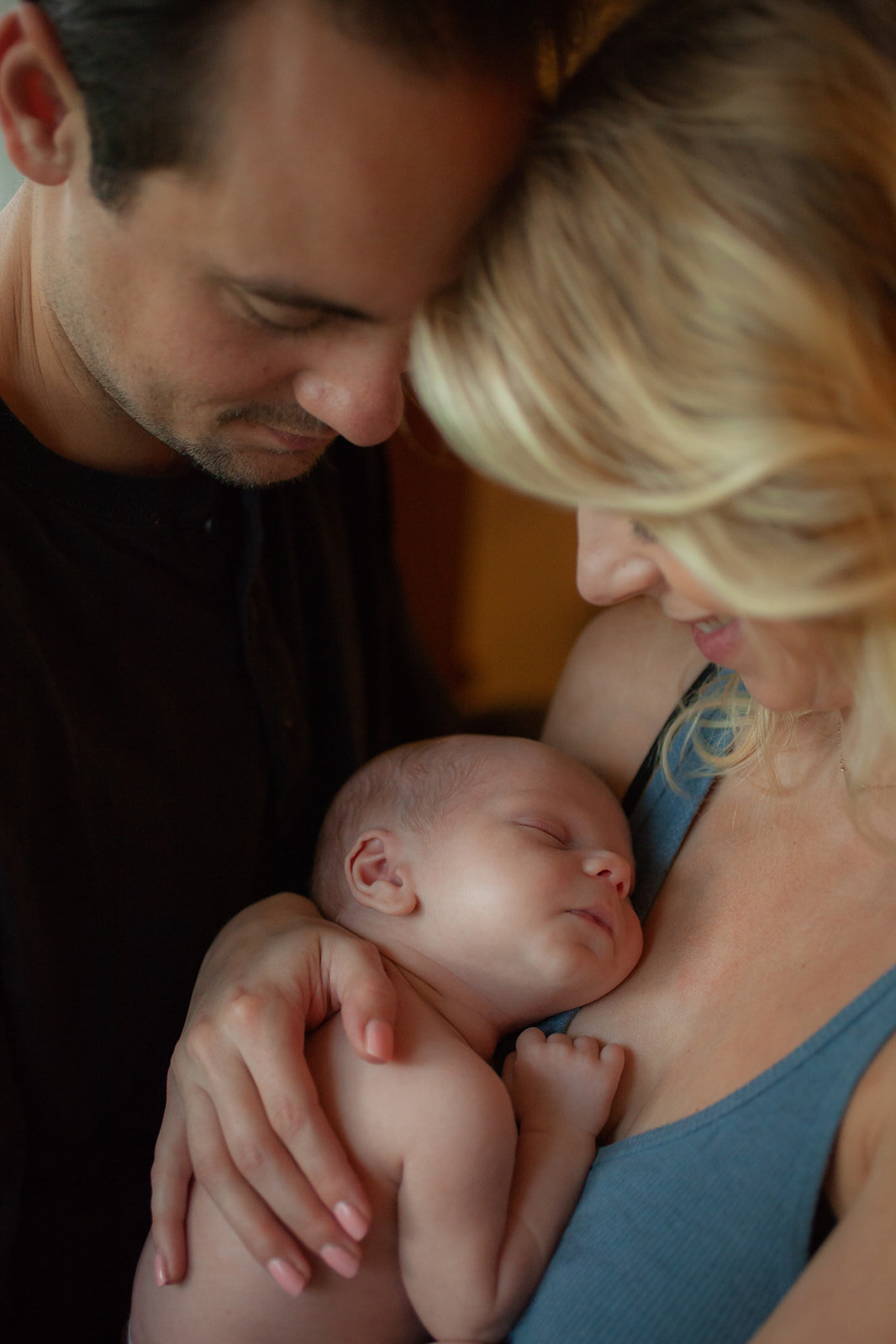 10DC-In-Home-Newborn-Session-Family-Lifestyle