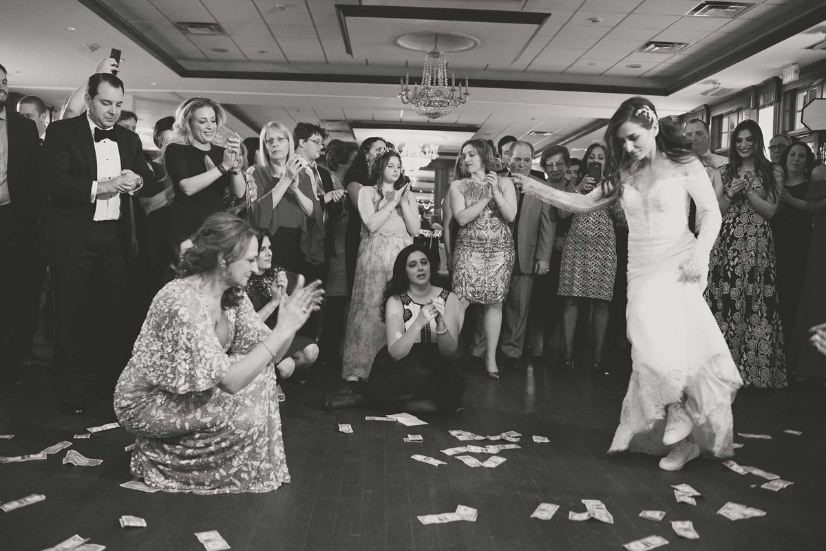 Greek dancing at The Mansion at Oyster Bay