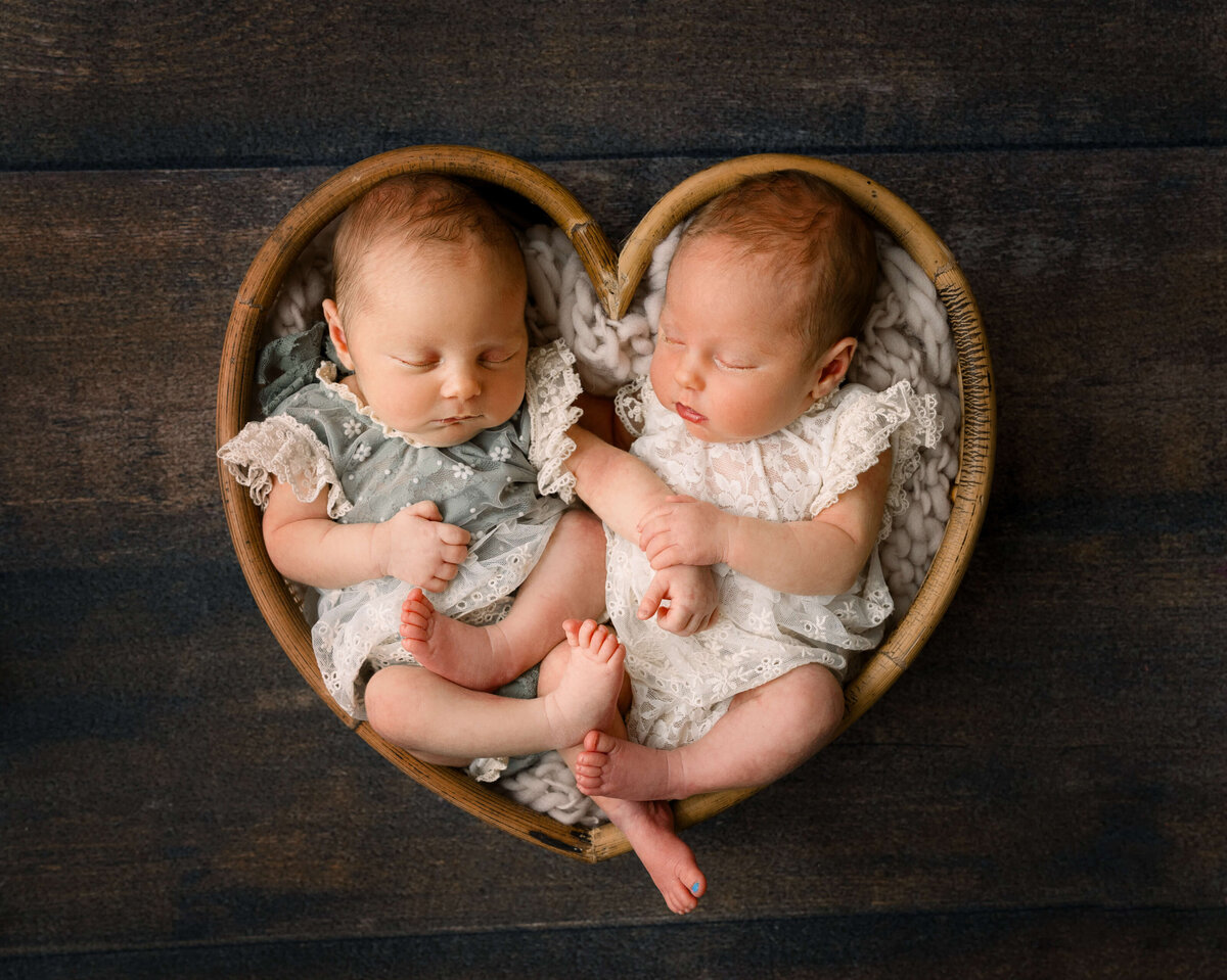 erie-pa-newborn-photographer-3434