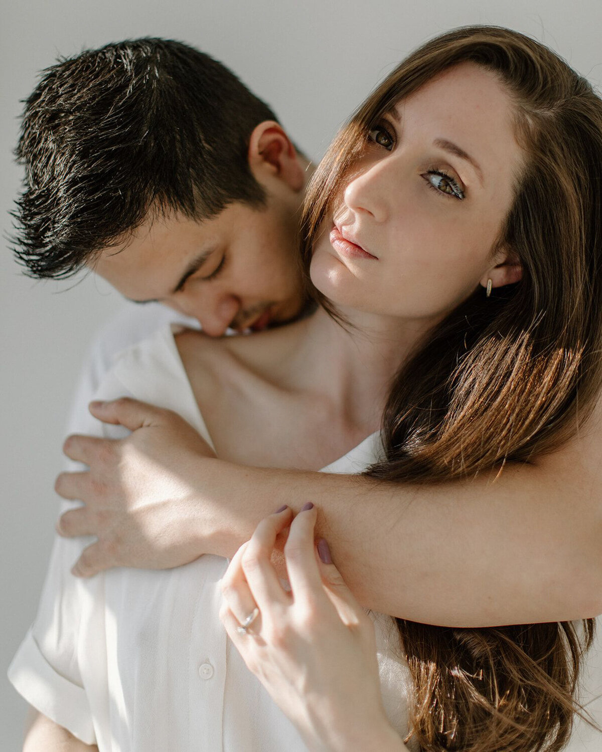 Gorgeous and minimalistic engagement photo inspiration by Bronte Taylor Photography, is a Vancouver-based photographer with a playful, genuine and intimate approach.