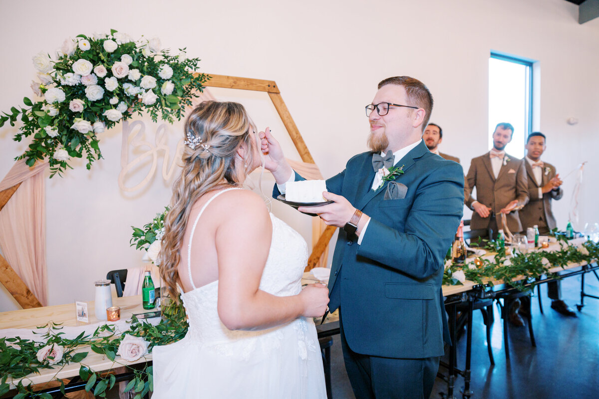 Allie+Scott_wedding_reception-0077