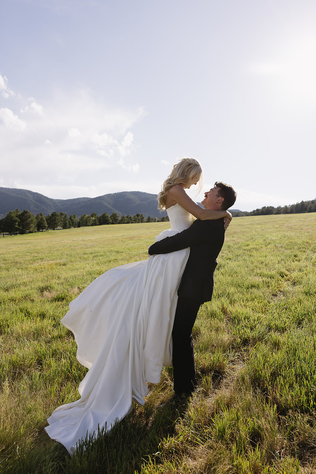 EmilyJacobNewlywedPhotos-30