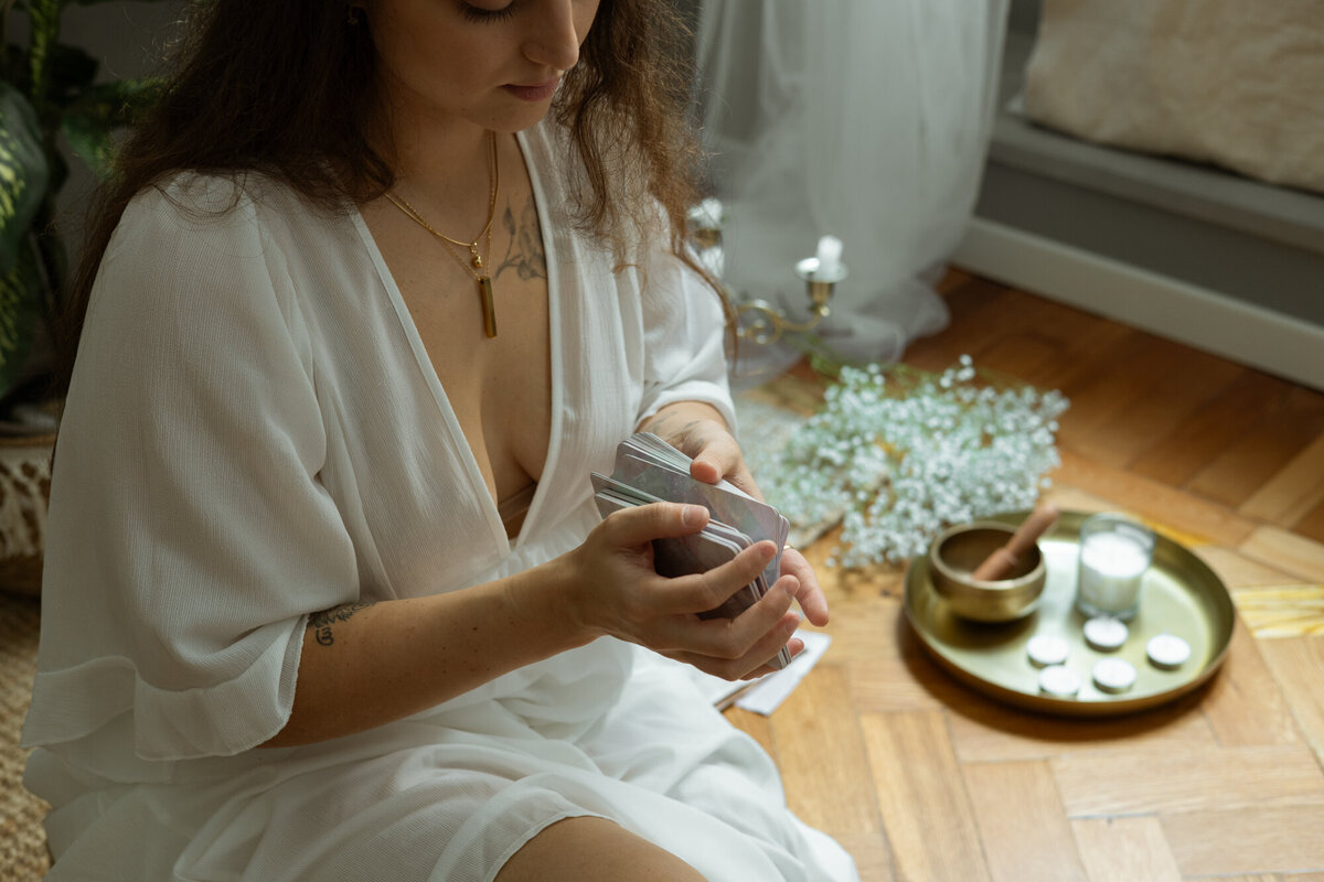 margaretirisphotography_branding_spiritualcoach (29)