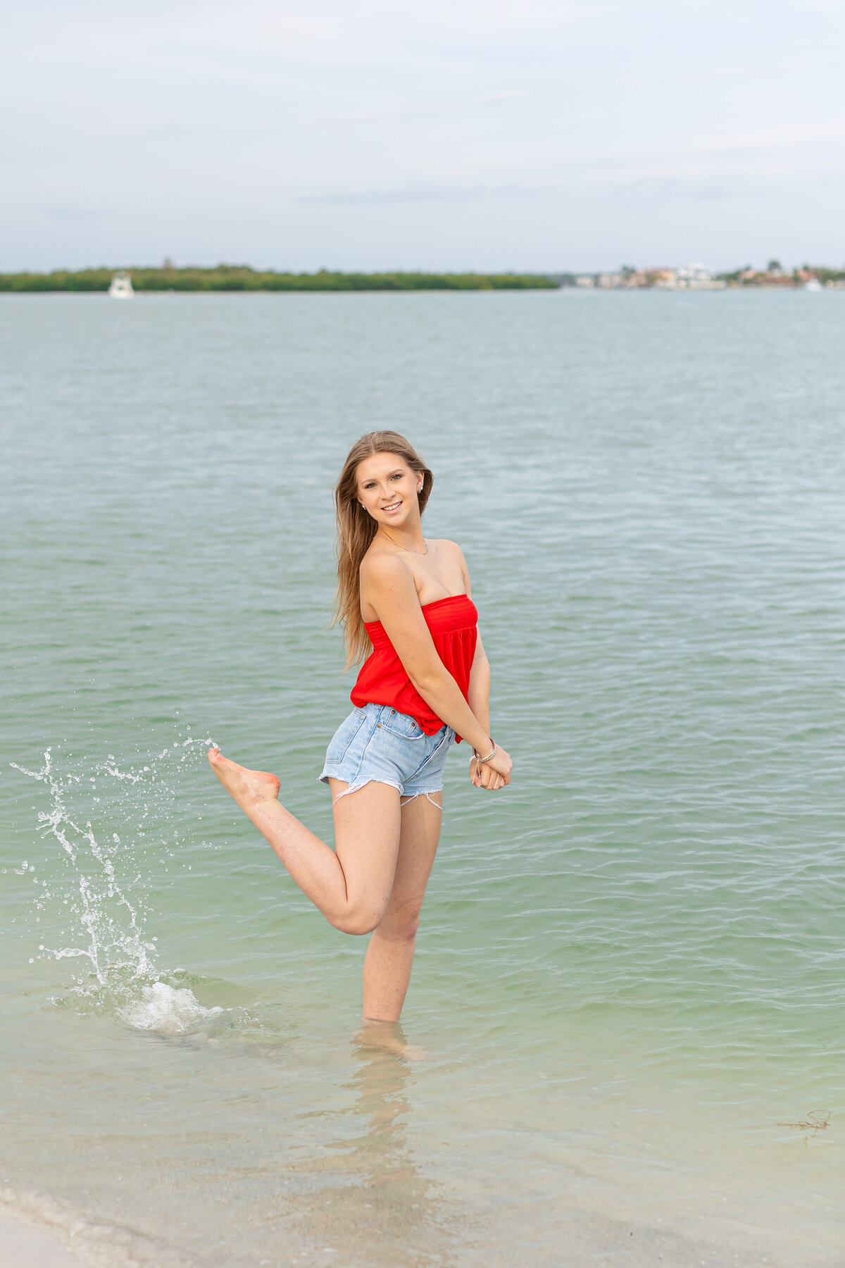 Florida-Senior-Photographer-senior-portraits-Tampa-senior-photographer-florida-Sandi-michelle-photography-urban-nature-session4
