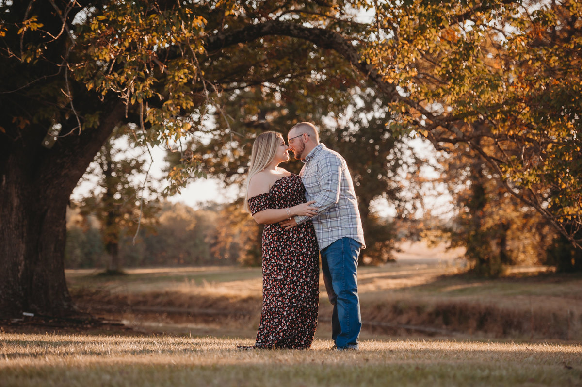 fall wedding photography engagement evansville