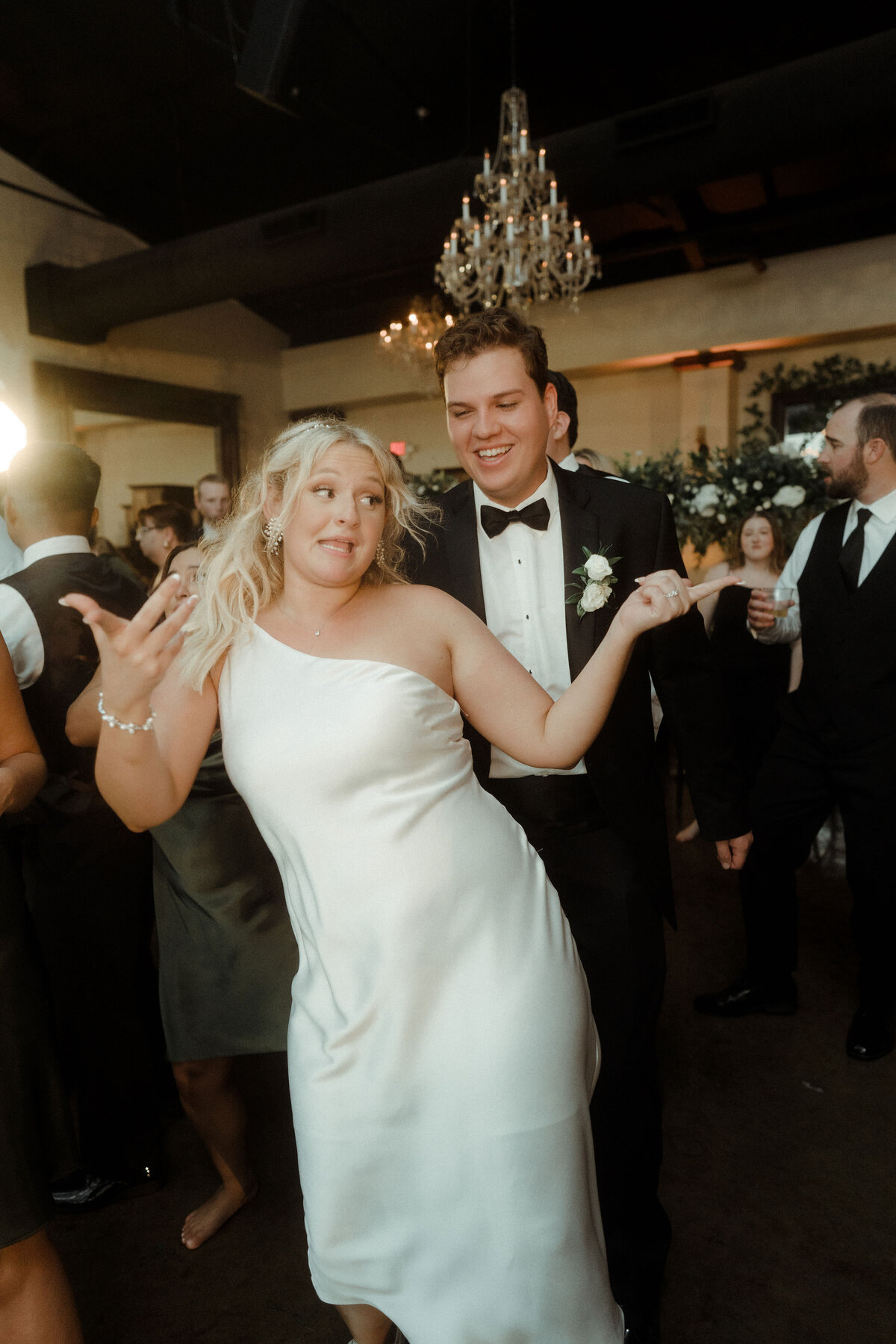 t&J_wed-687