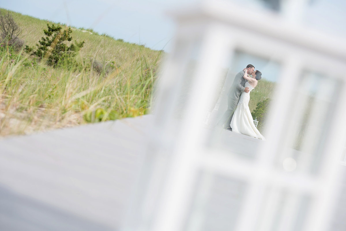 Creative bride and groom photos at oceanbleu