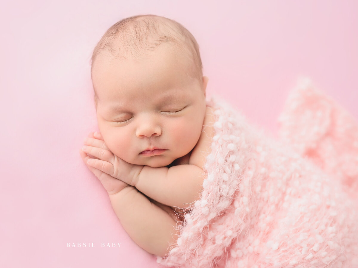 newborn-baby-girl-san-diego-photo-studio-pink-sloane