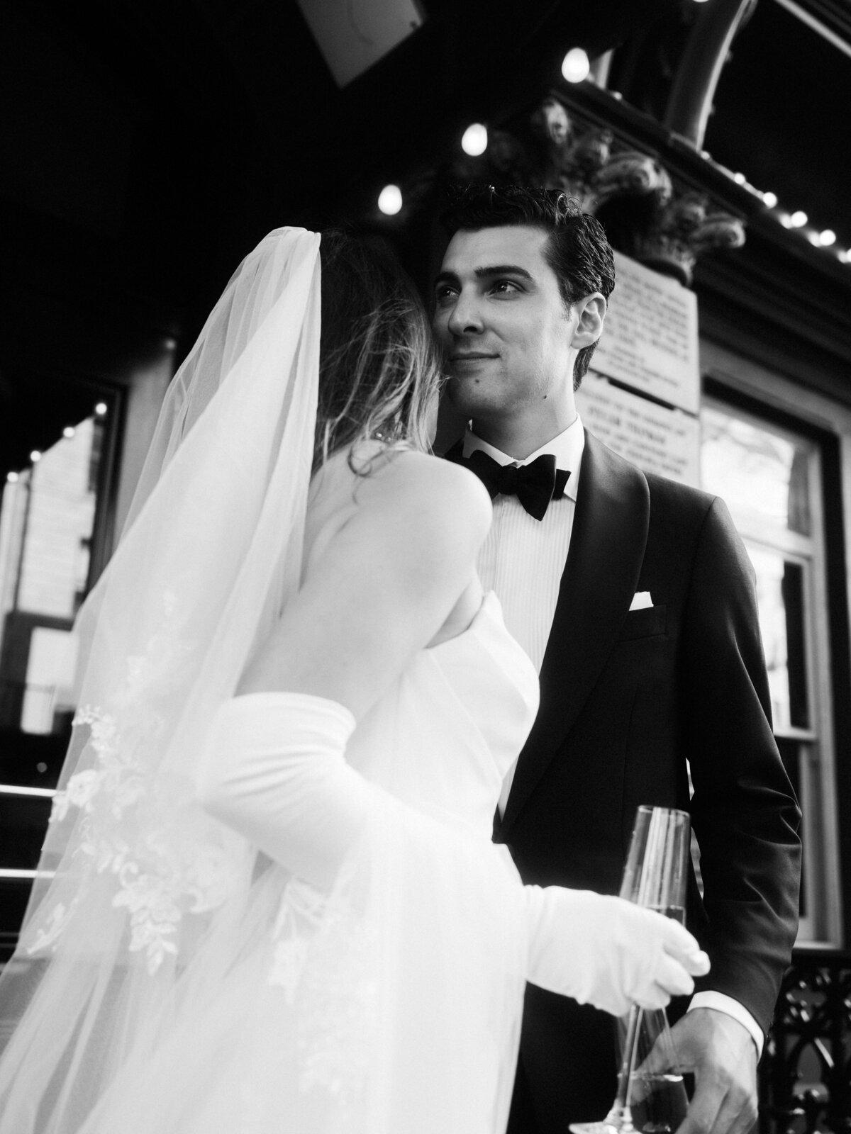 hotel-chelsea-wedding-madeleine-elliott-078