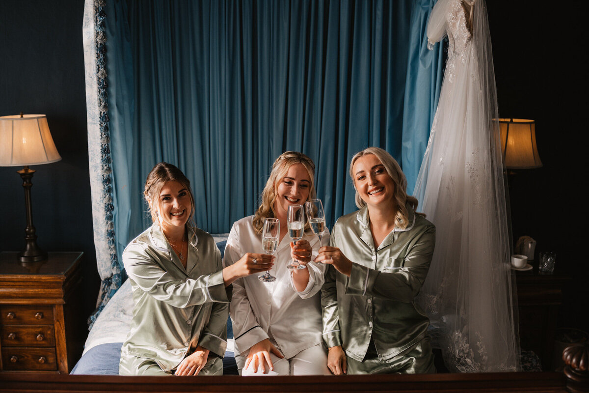 Wedding Photography in Prestwold Hall, Leicestershire_K+J-183-1