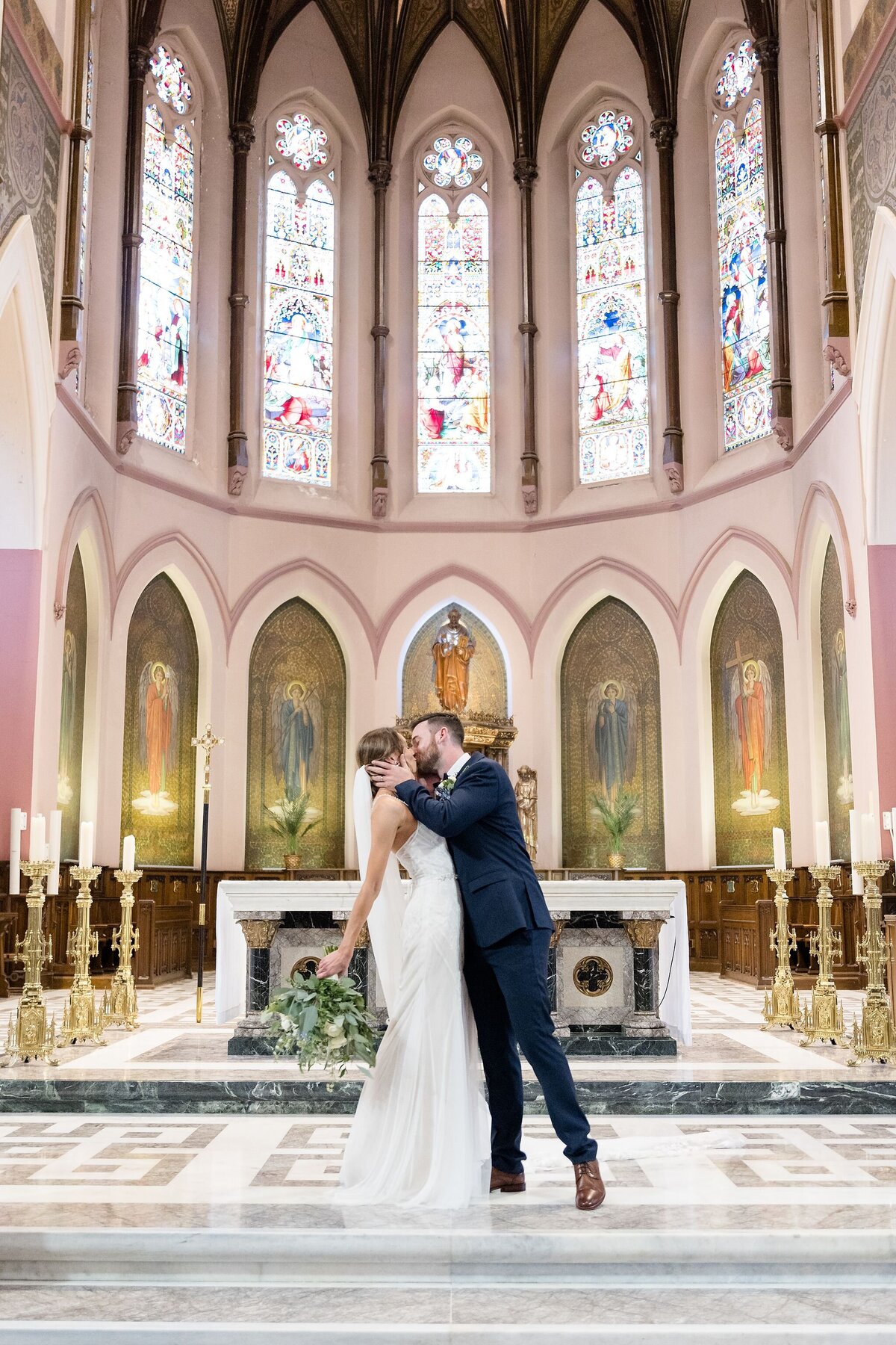 Kate and Brendan Wedding Sneak Peeks - Dylan and Sandra Photography -26