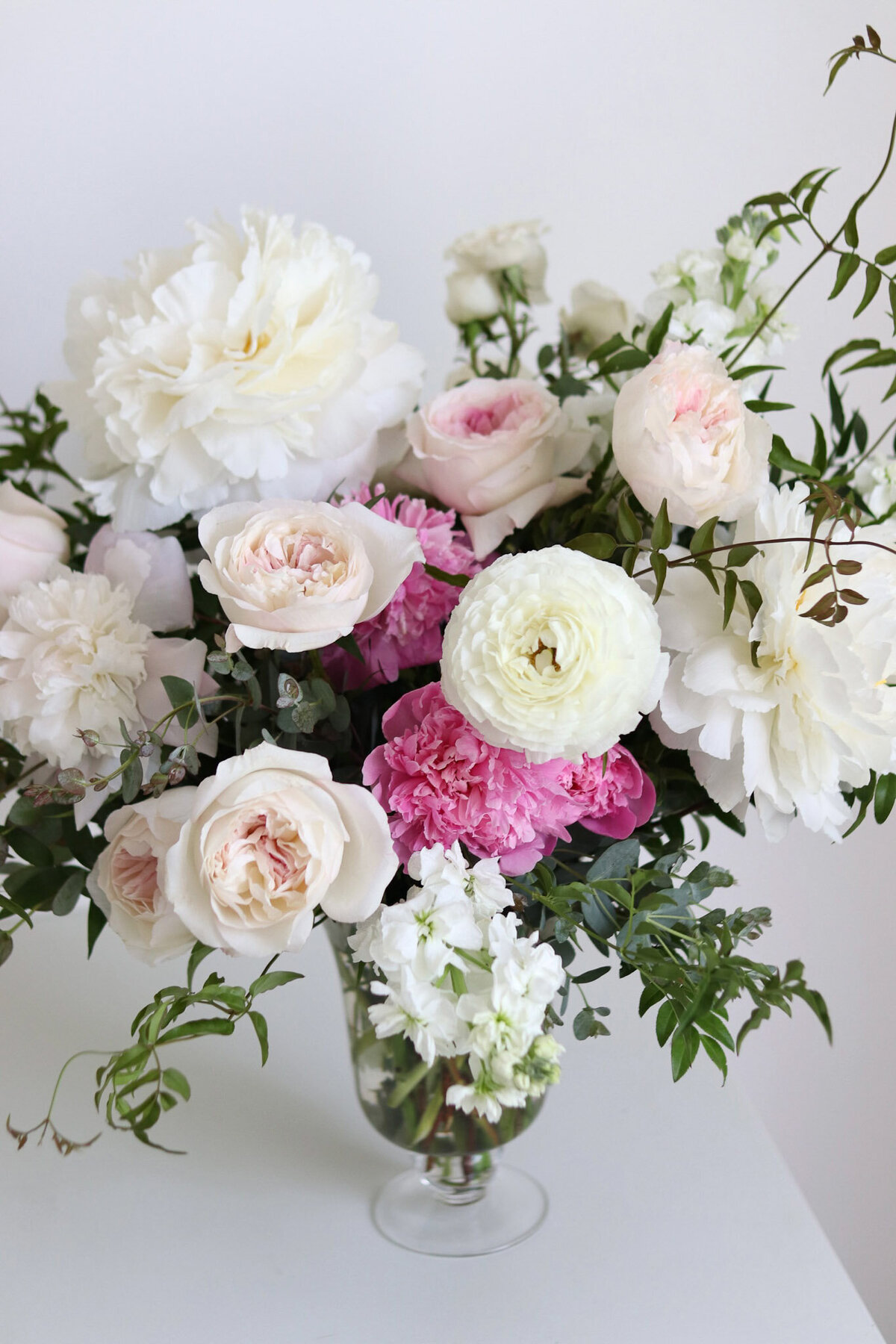 violet-arden-floral-lacaille-wedding