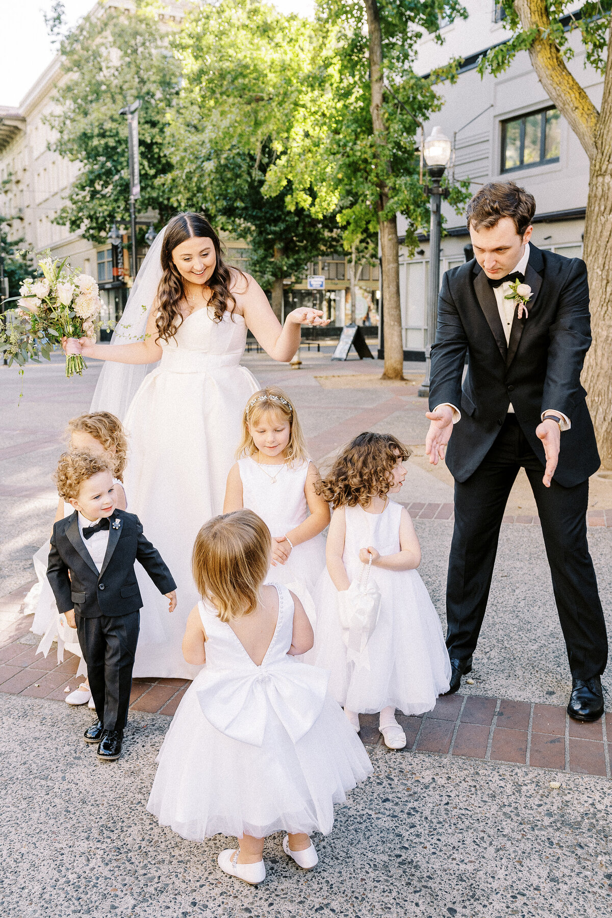 downtown-sacramento-firehouse-wedding-024