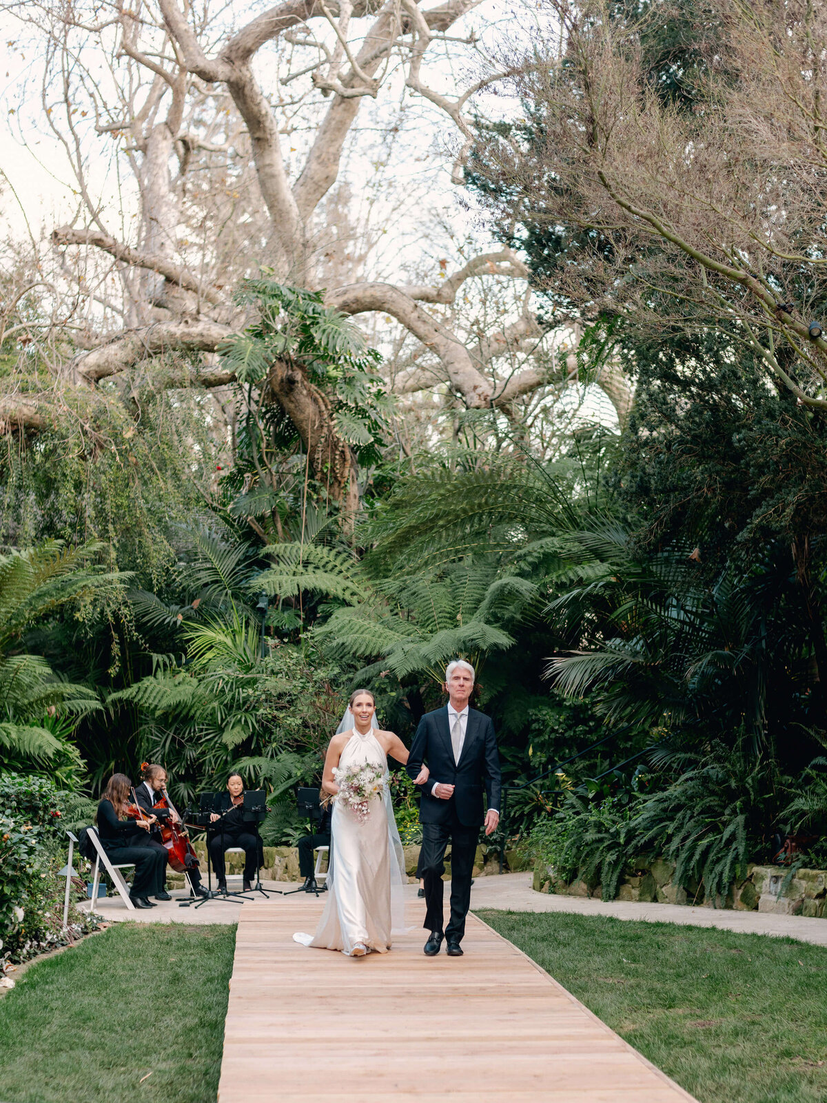 Intimate-Hotel-Bel-Air-Classic-Wedding-Photographer-0607