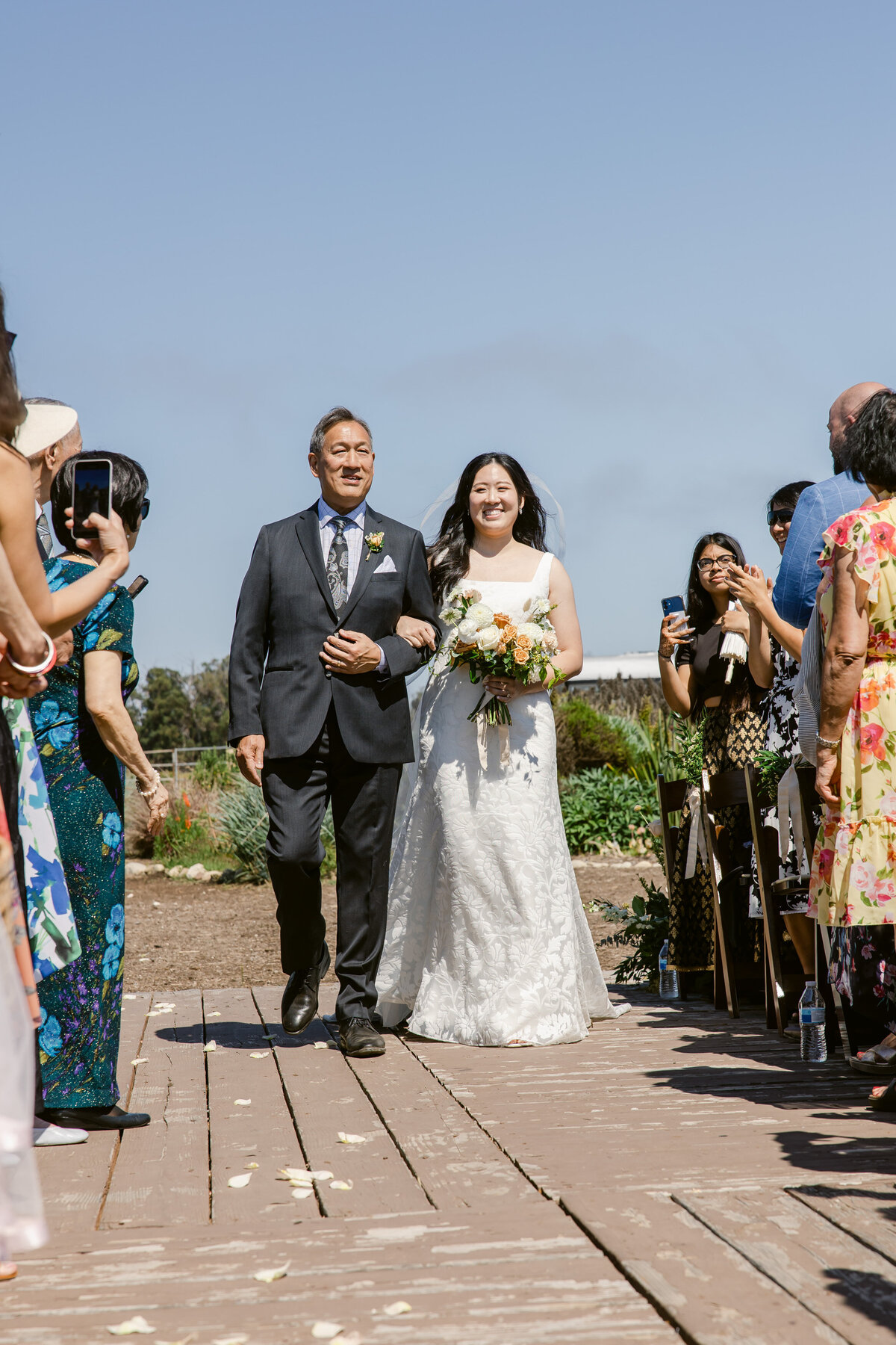 Neutral-Garden-Wedding-Dos-Pueblos-Orchid-Farm-Megan-Rose-Events10