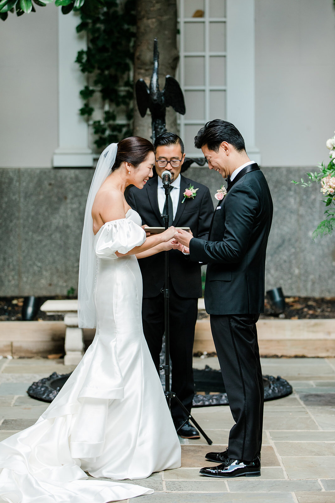 JayneElvert_StRegis_AstorTerracec_ConstitutionGardens_Wedding_Washington_DC_VA_MD_Wedding_Photographer_AngelikaJohnsPhotography-1057_websize (1)