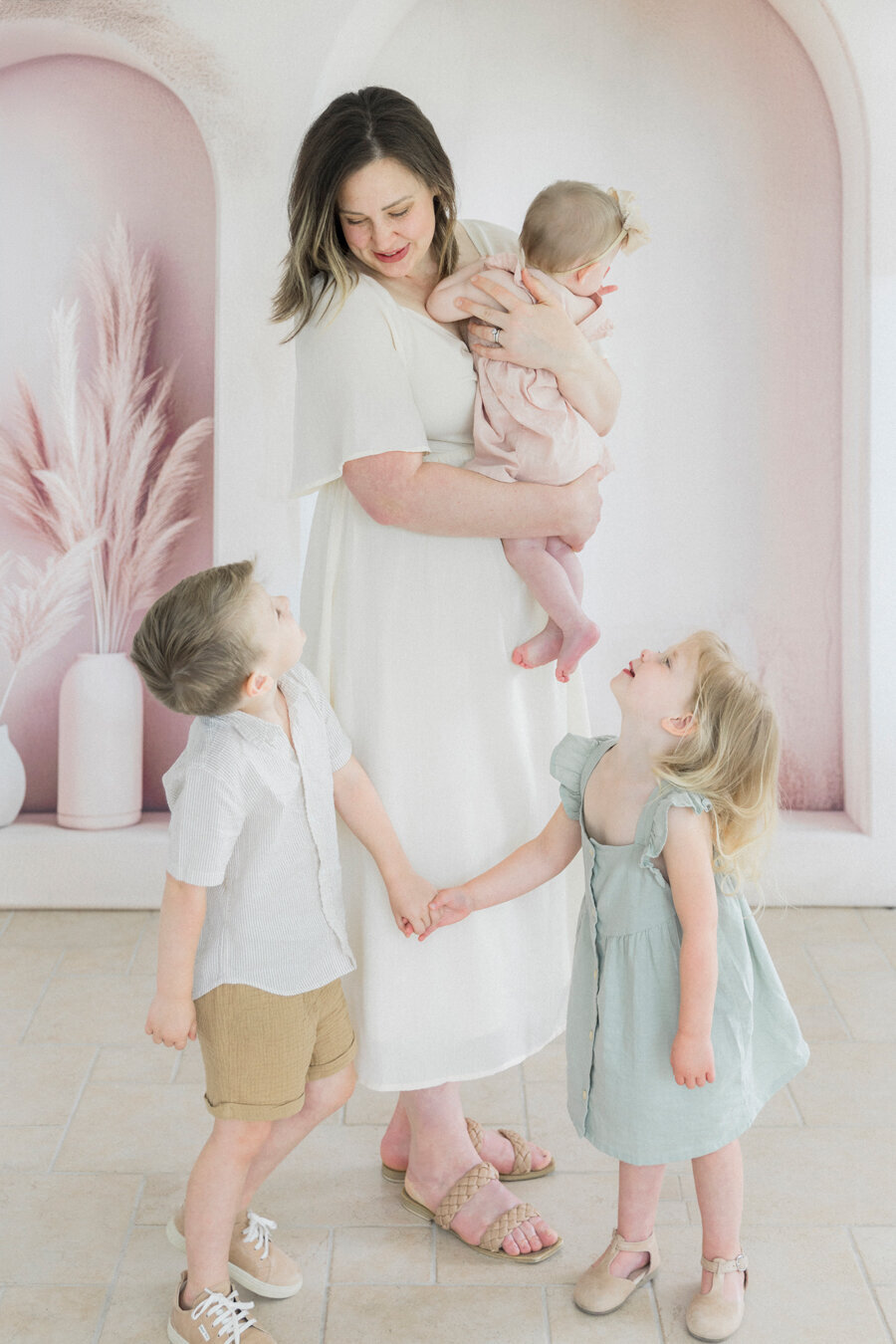 love_tree_studios_motherhood_mini_session_b_11