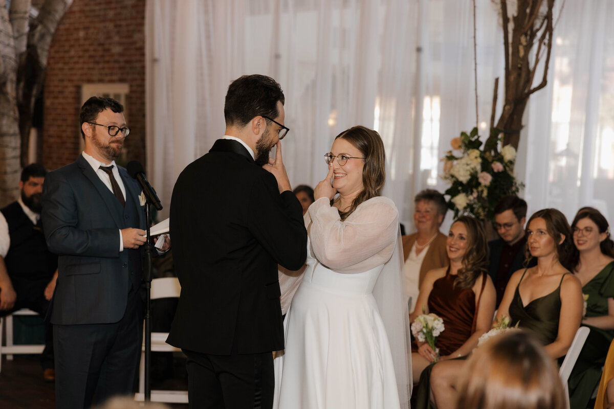horton-plaza-hotel-san-diego-wedding-raven-berlin-photo-678