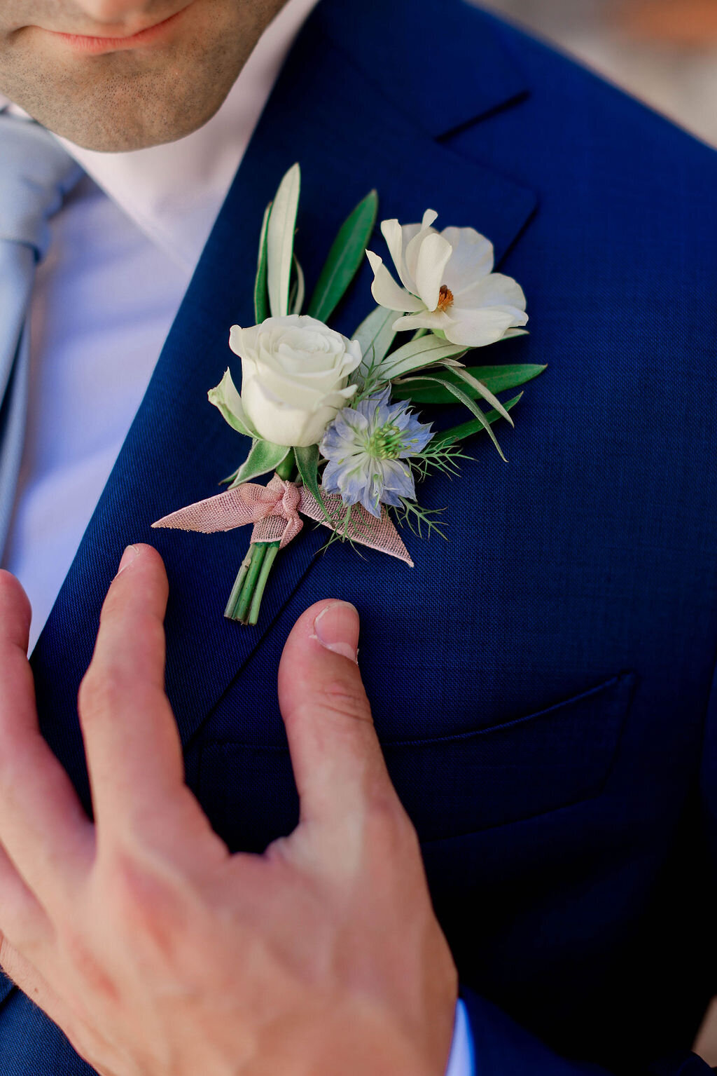 grooms-boutonniere-orange-county-wedding-sarah-block-photography