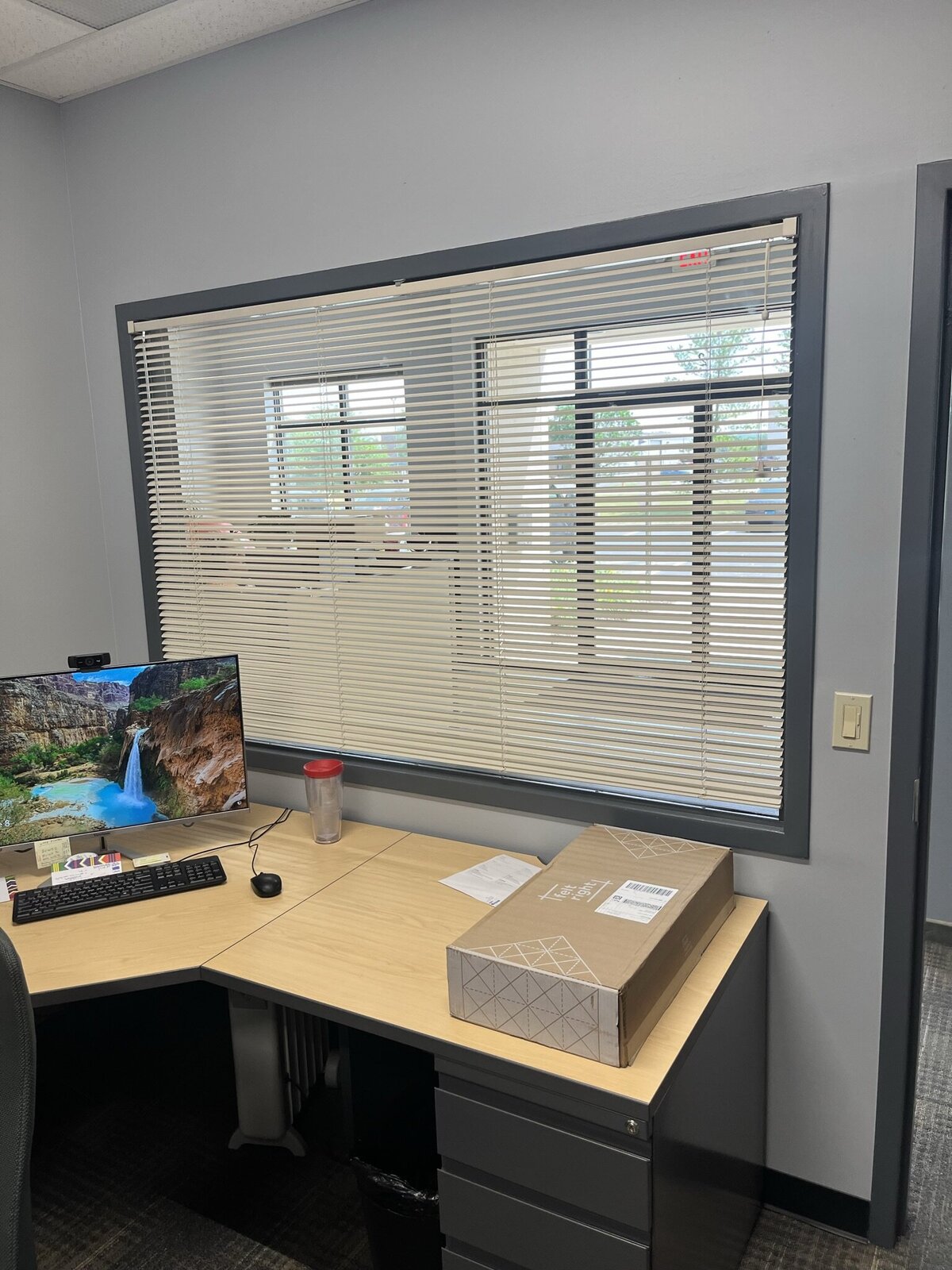 Custom commercial blinds