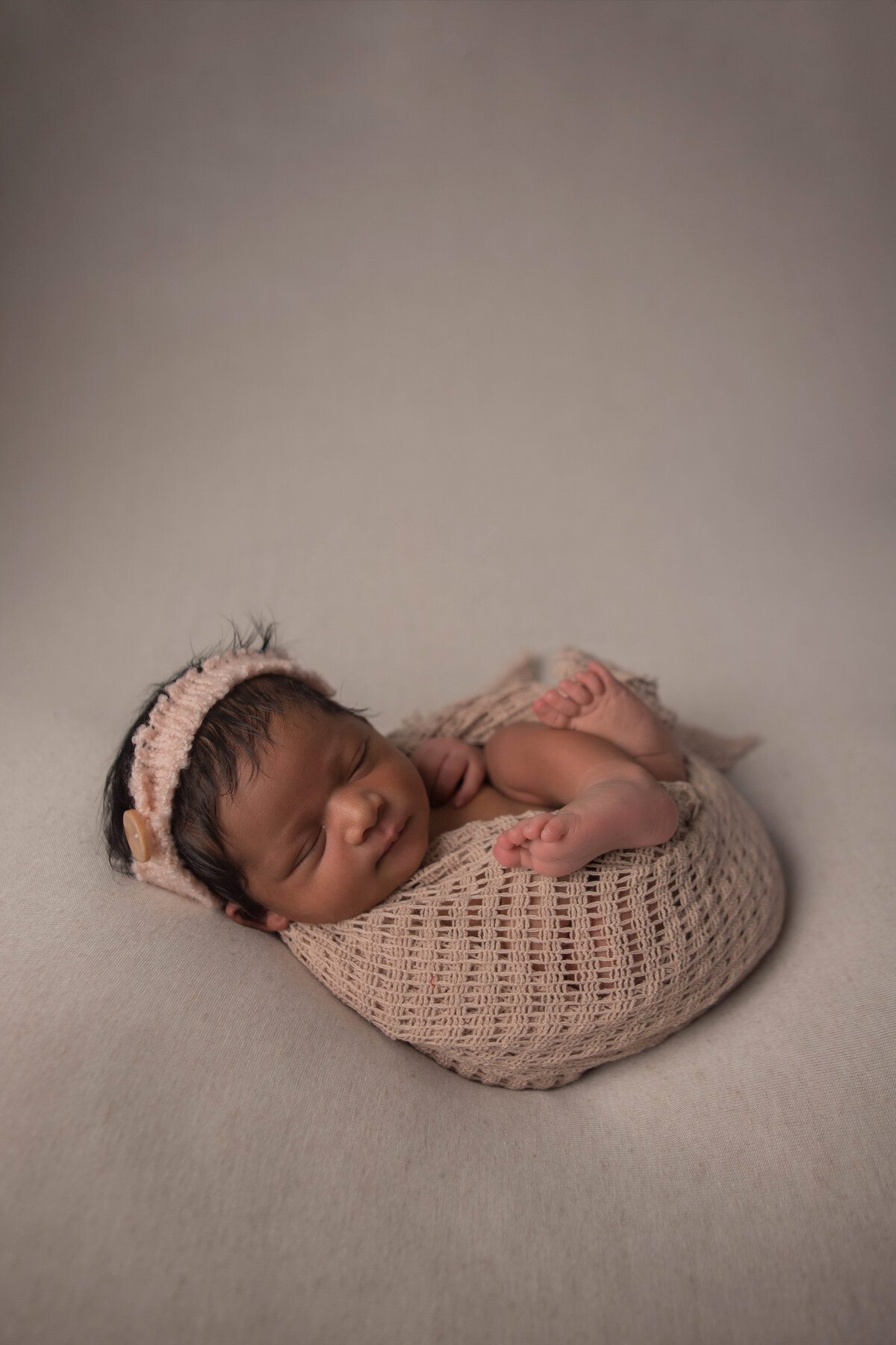 Newborn Wrapping Charlotte Newborn Photographer