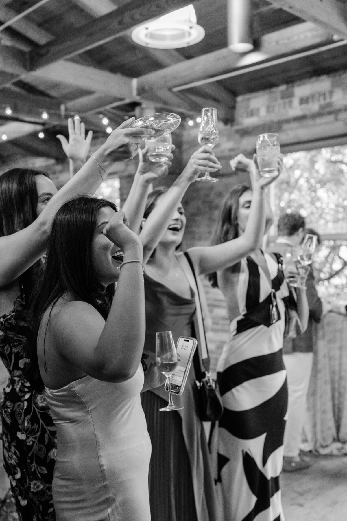 olivia_&_fran_wedding_cocktail_hour-77