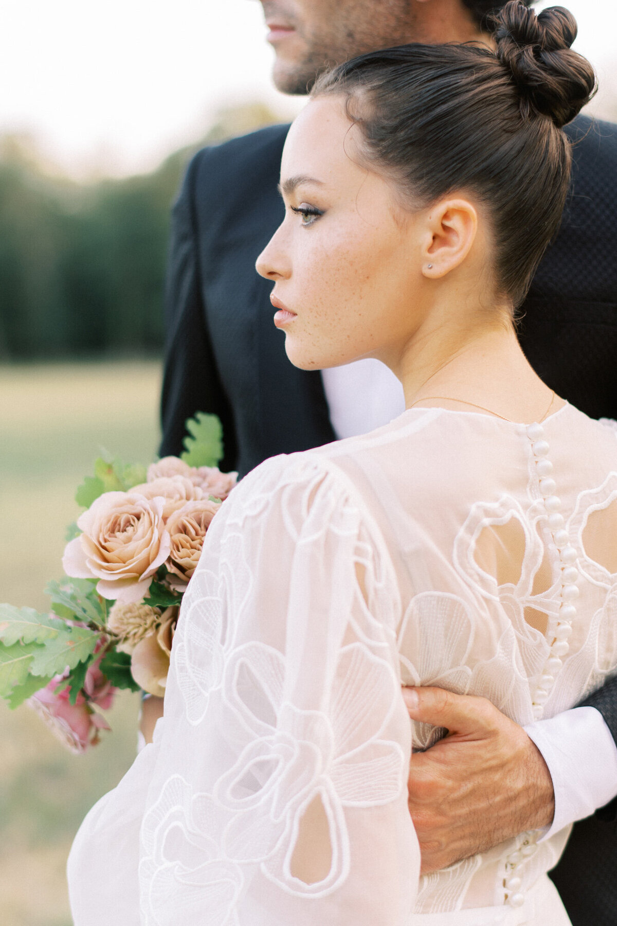 Maïlys Fortune Photography Husband Wife Wedding Weddings Photography France Switzerland Italy Timeless Dreamy Imagery Bilingual French English Destination Weddings Destination Wedding Provence French Riviera Paris Lake Como Tuscany131