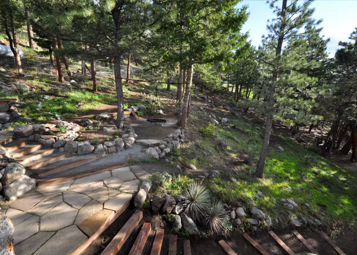 BOULDER HOUSE 4