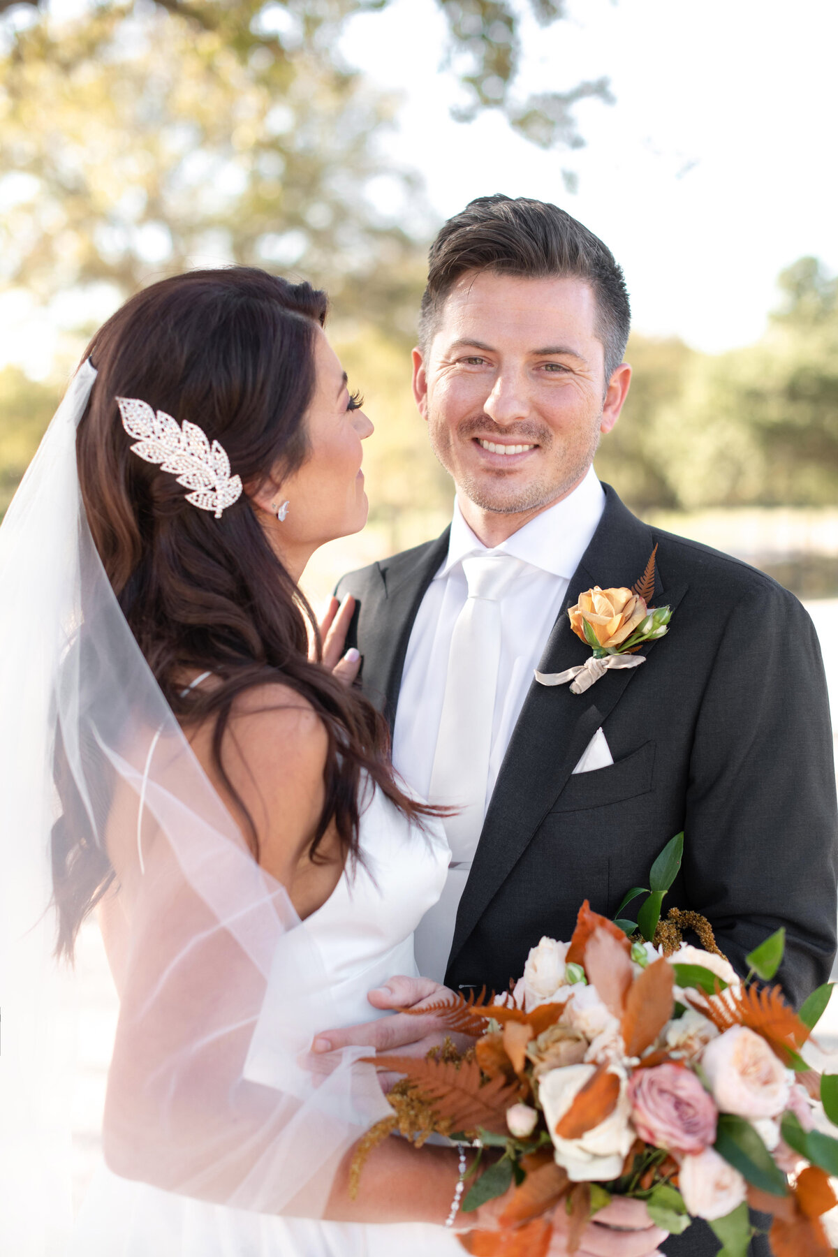 La Bonne Vie Ranch Fredricksburg Wedding Photographer 00034