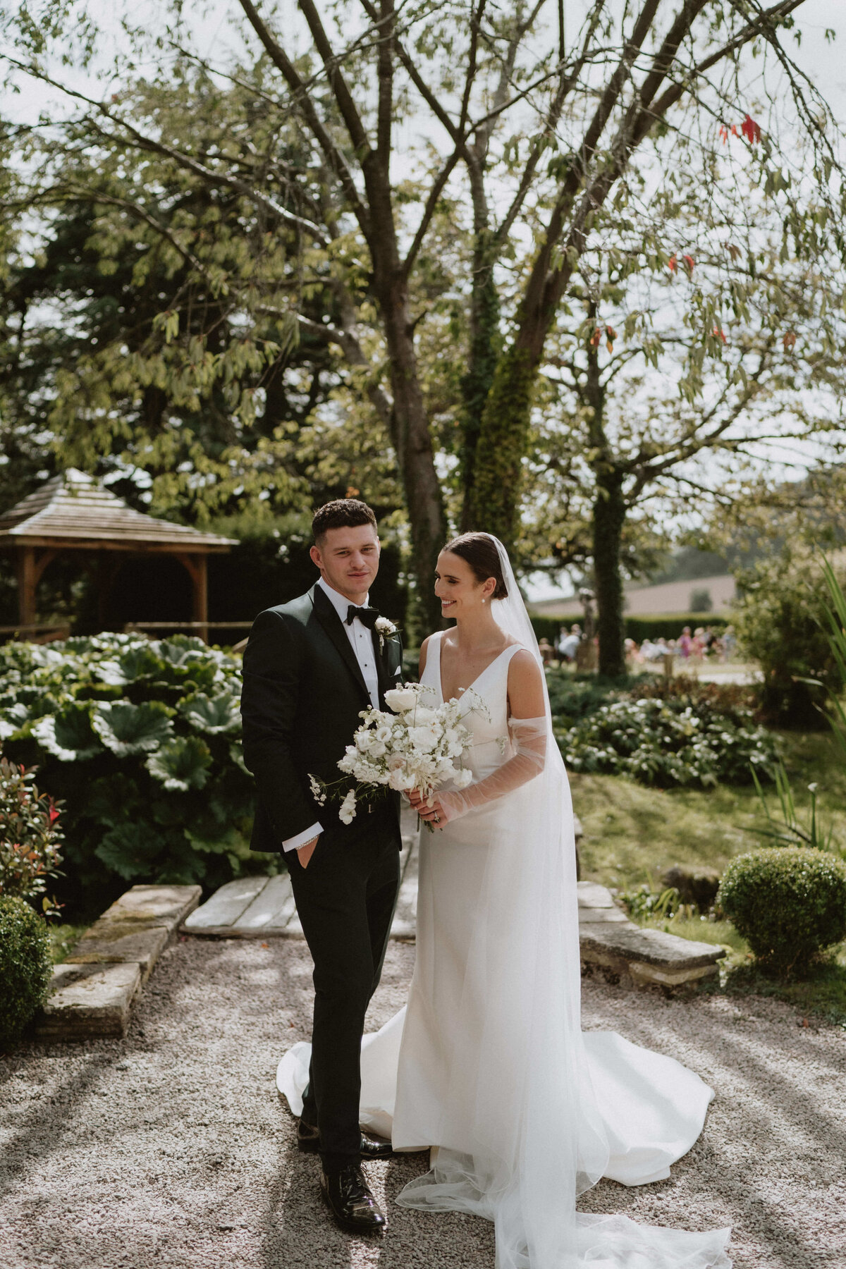 Izzy-and-James-Brinsop-Court-Wedding-Flowers-Issy-And-Bella-Florist-Herefordshire-Danielle-and-Steve36