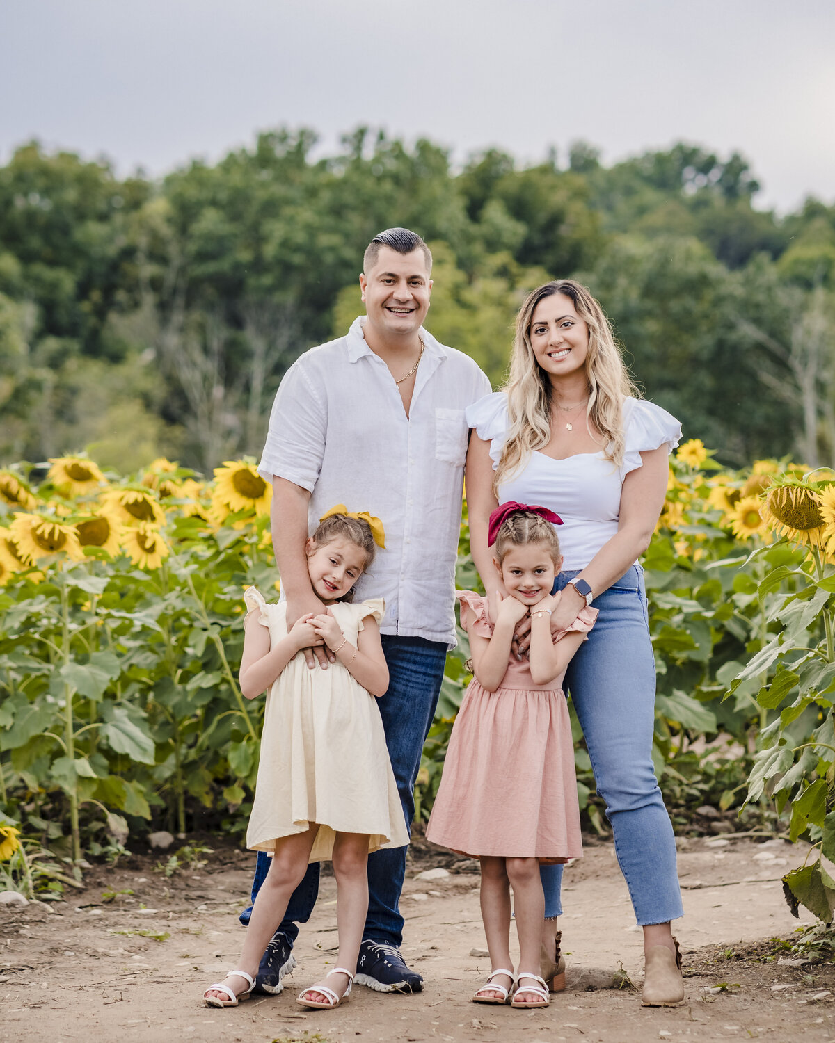 sussex country sunflower maze family photographs (1)