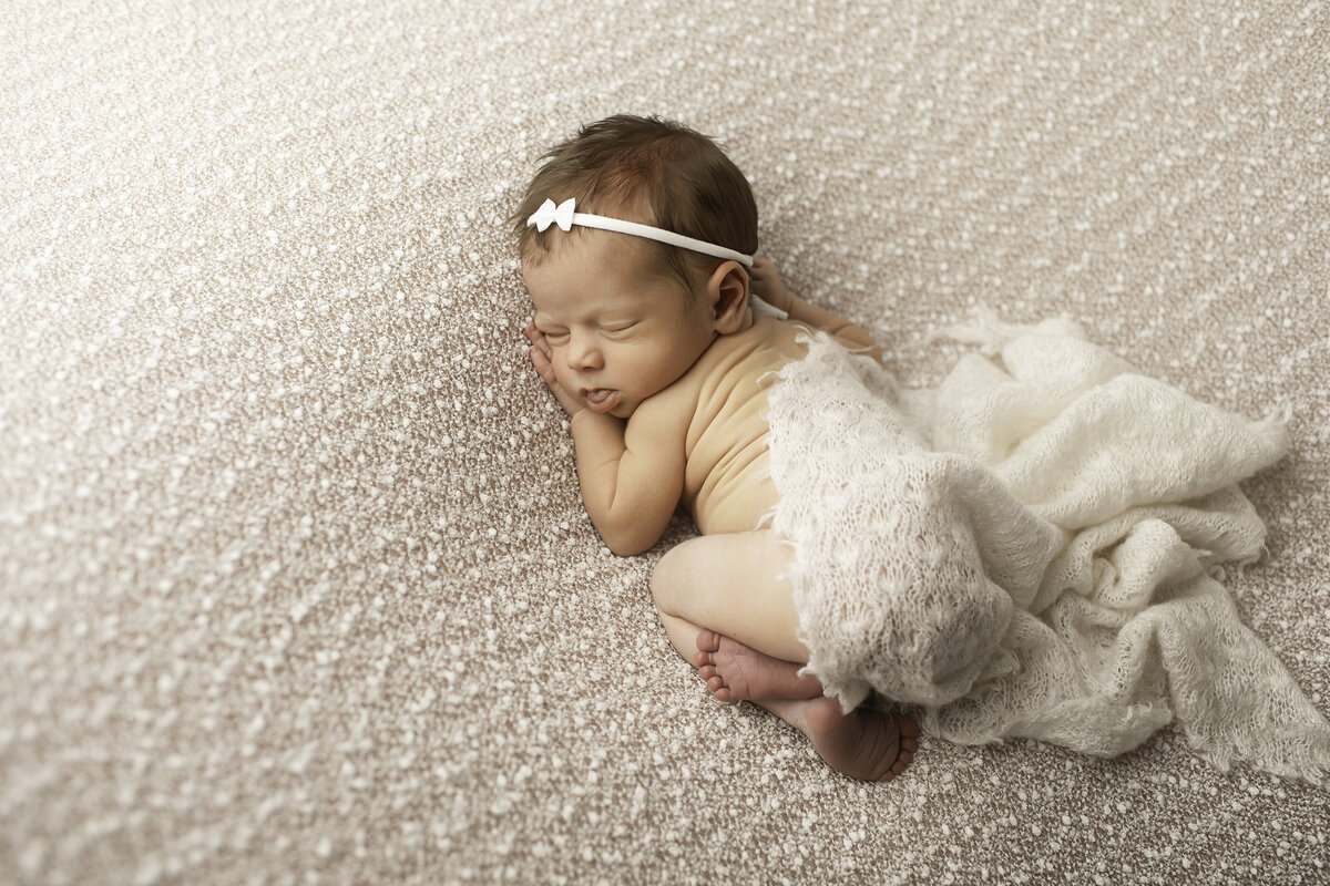 DFW-newborn-photographer-chunky-monkey-18