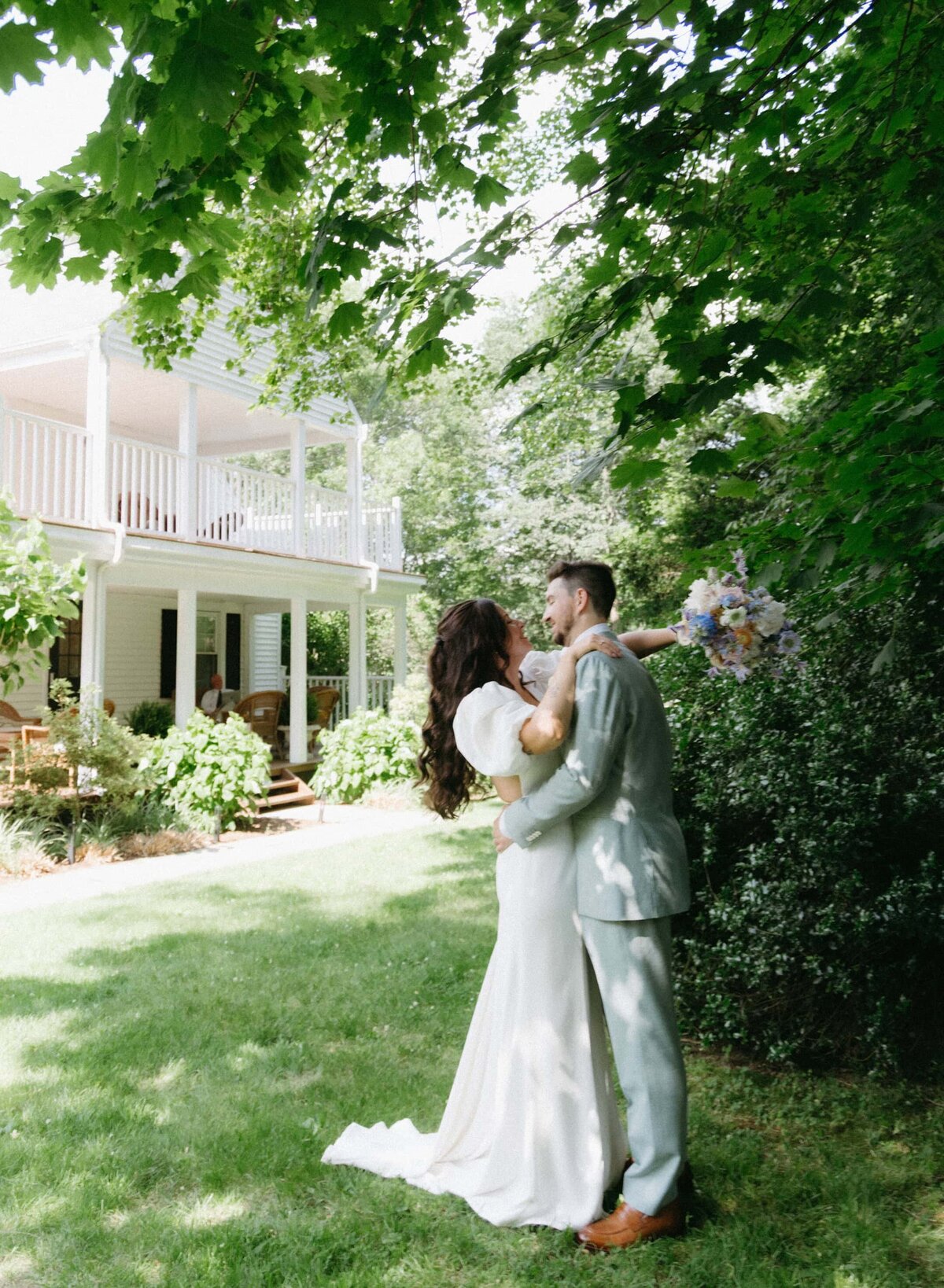 Connecticut Summer Backyard Wedding - Stacey Vandas Photography 38