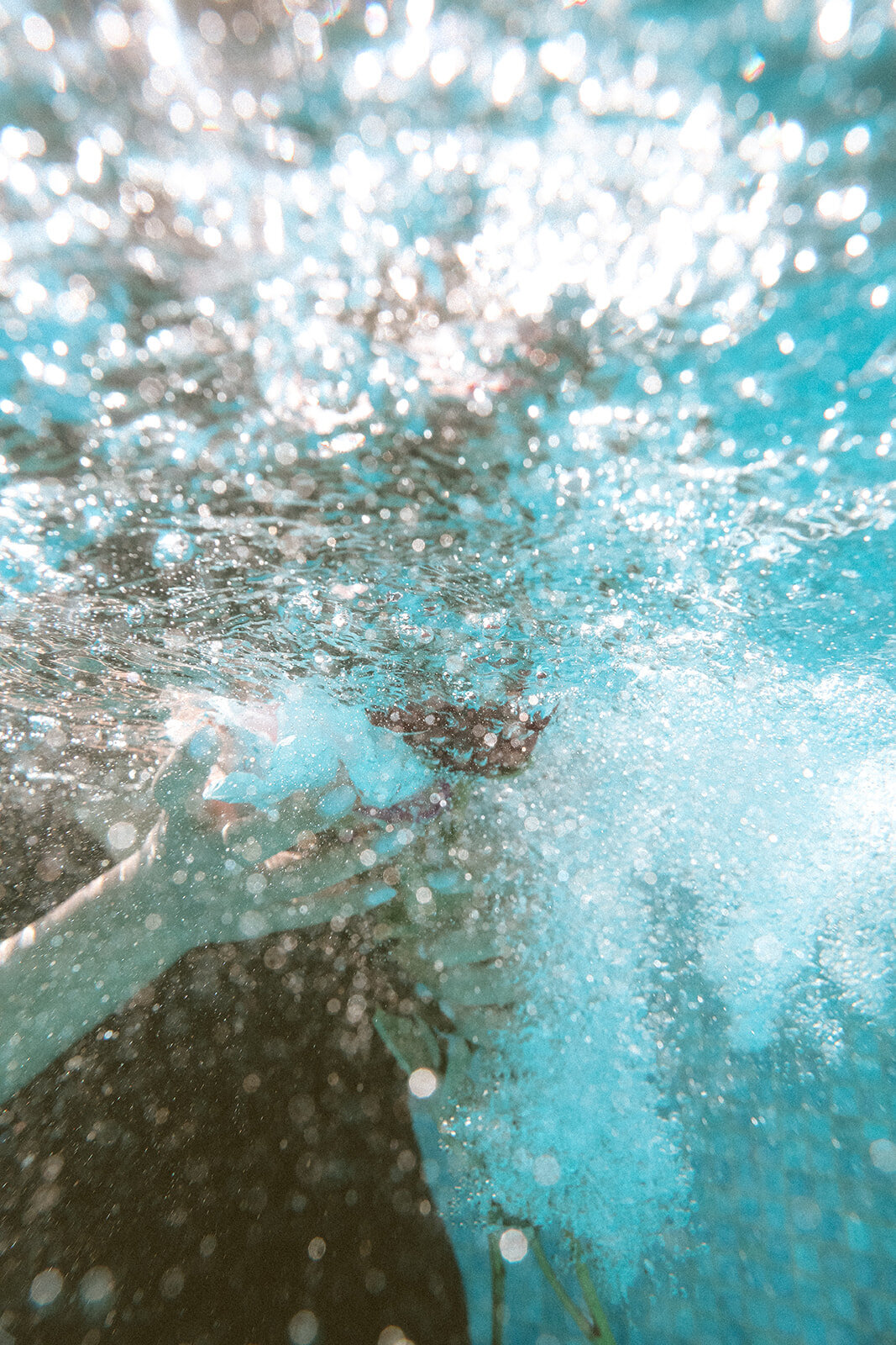 creative branding photoshoot-underwater series-04