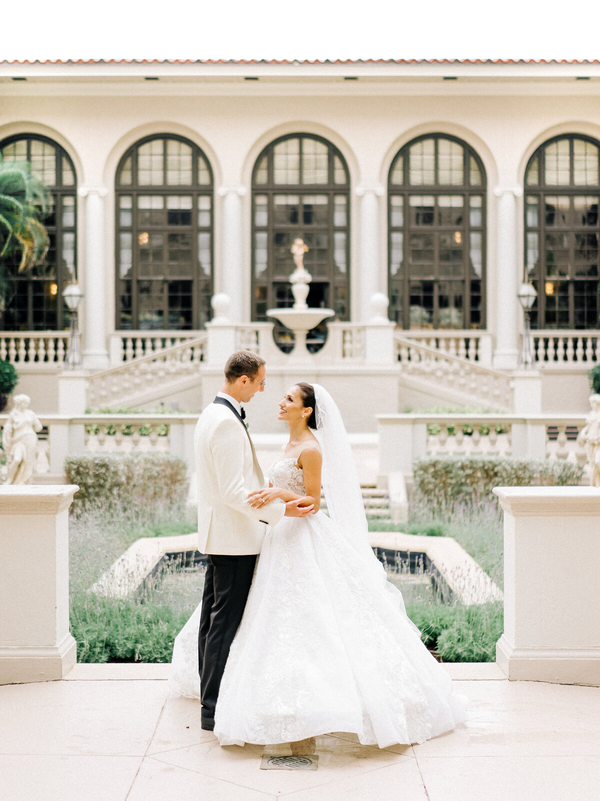 028-sean-cook-wedding-photography-palm-beach-breakers-classic