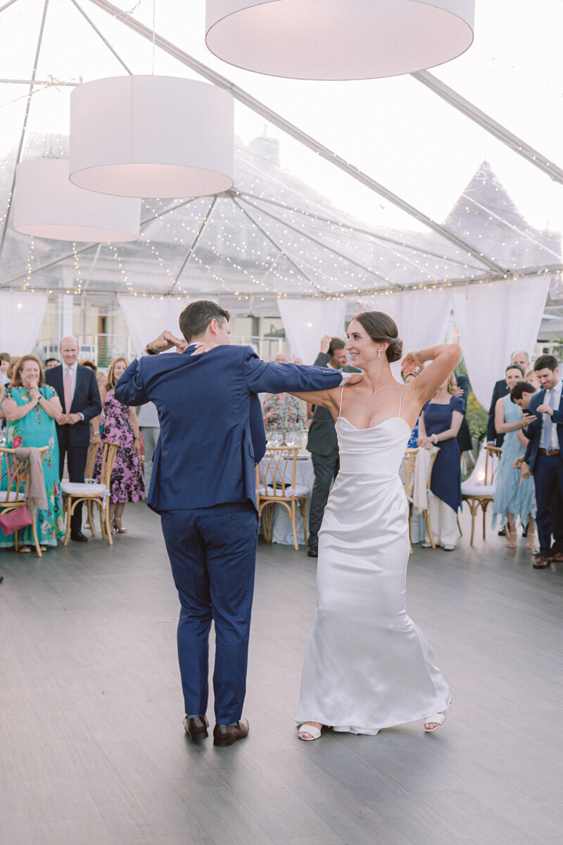 new_york_estate_tented_wedding_56