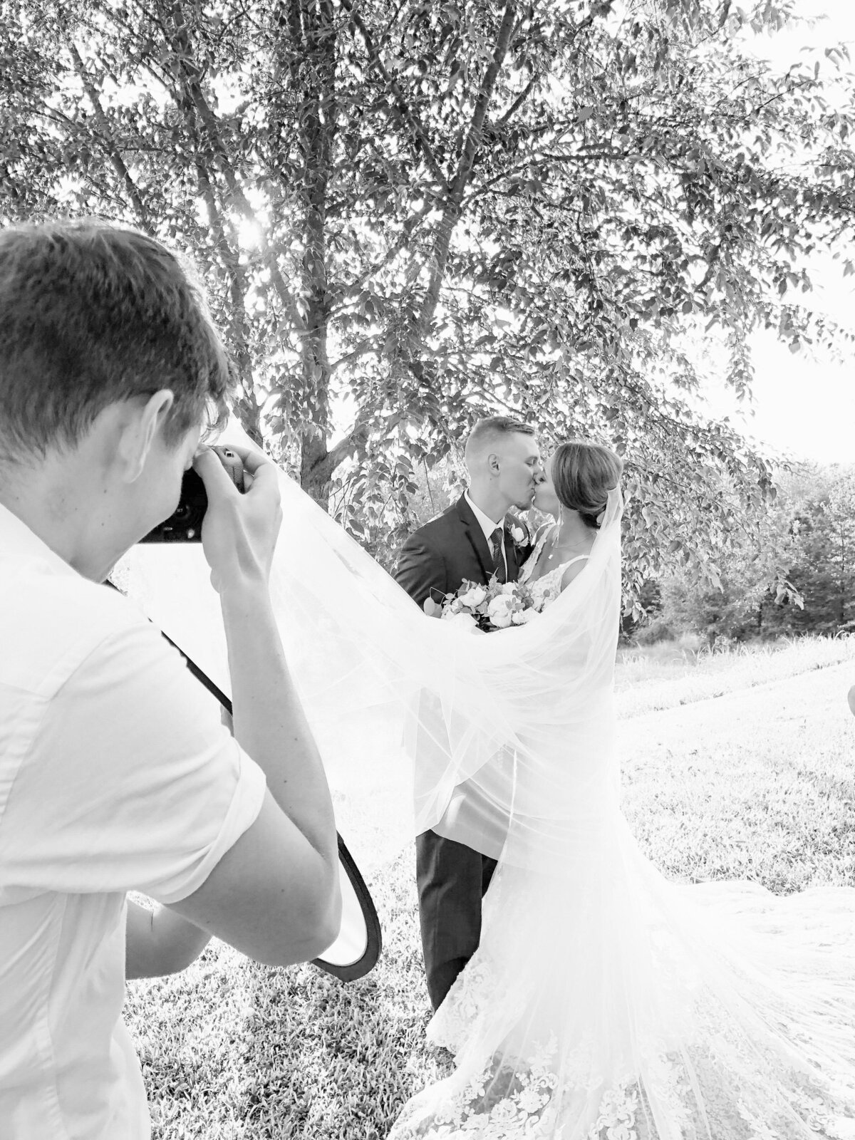 Evansville Wedding Photography with Bret and Brandie Photography-BTS-3