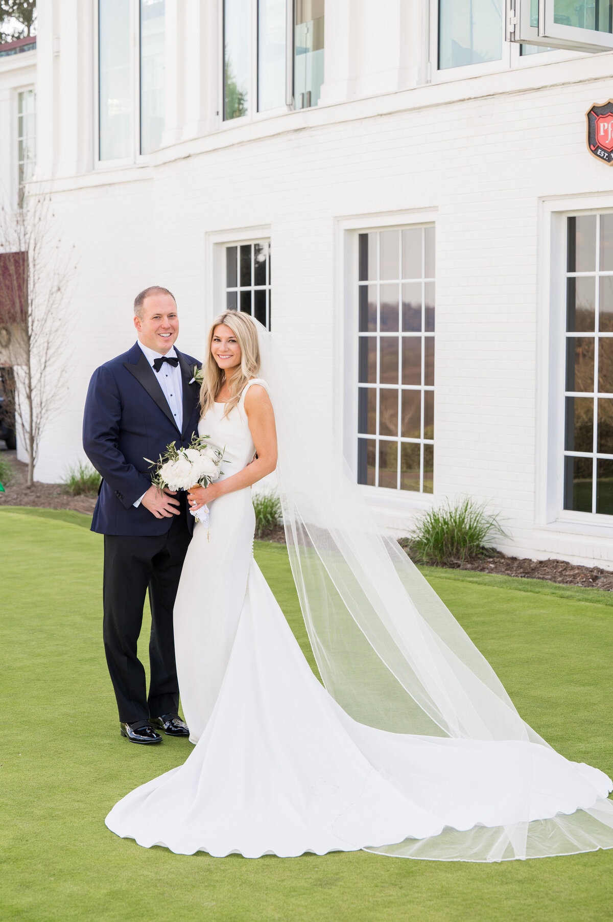 married couple at the pittsburgh field club