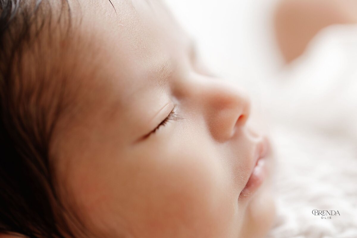 00015brenda-olie-natural-newborn_2500px