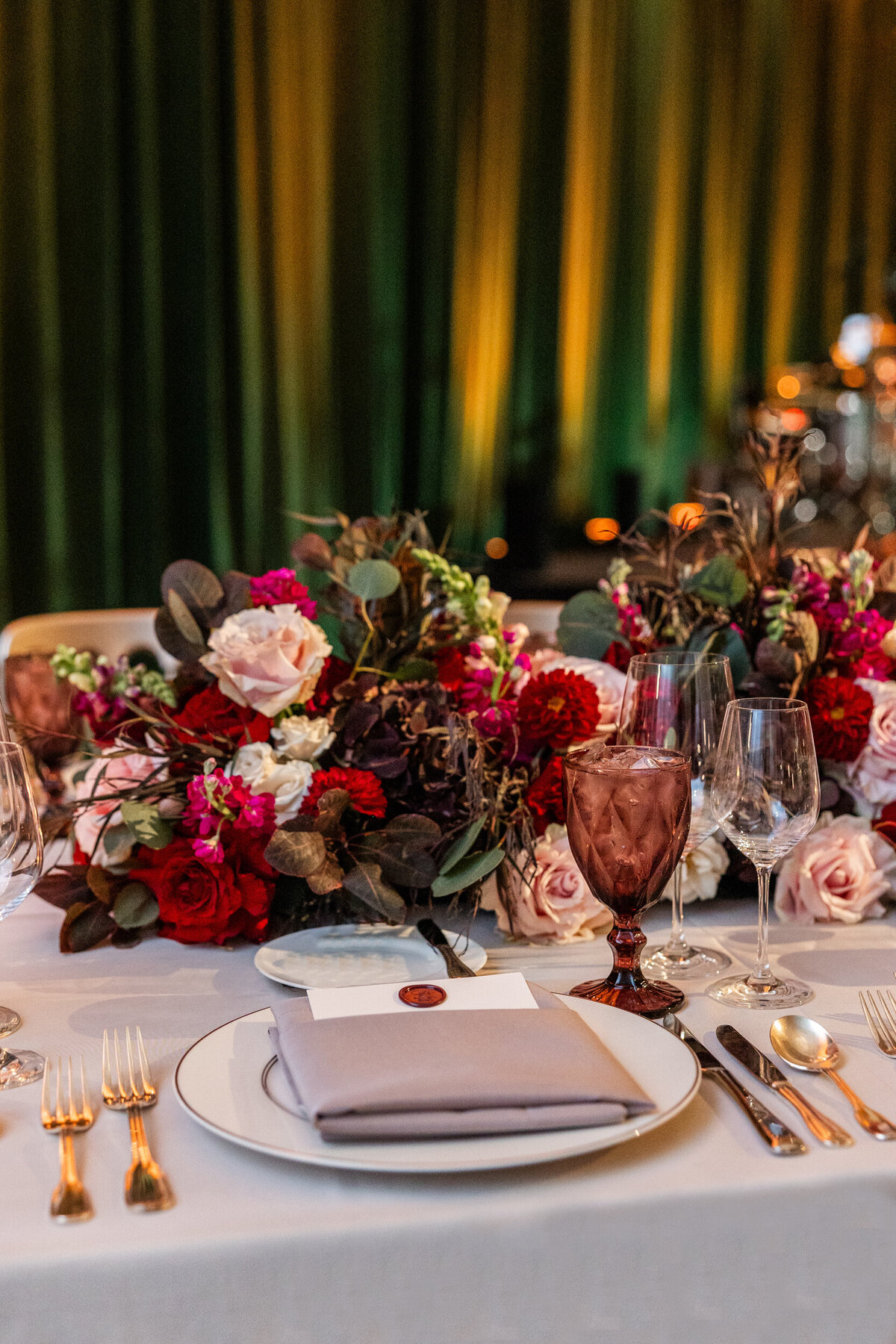 four-seasons-chicago-fall-wedding-alex-ferreri--58