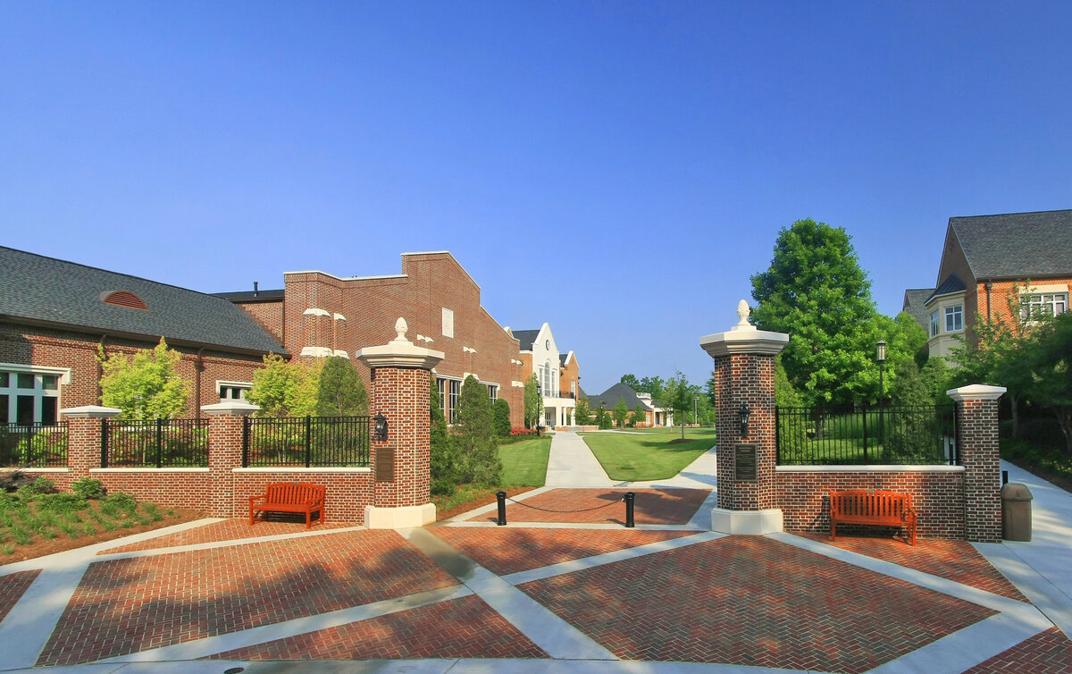 Exterior_Wesleyan_Campus_6774