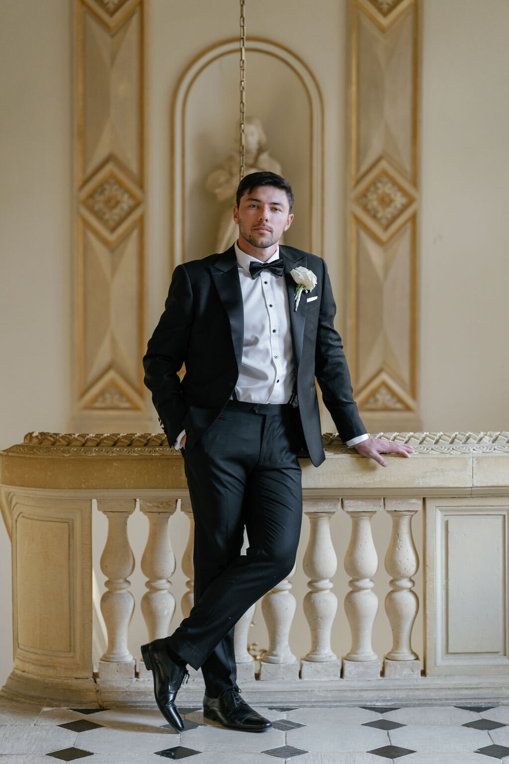 groom-french-chateau-wedding