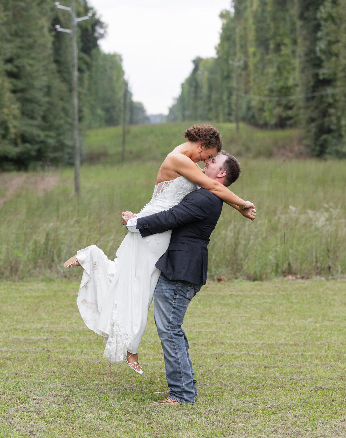 bride-and-groom-outdoor-wedding-the-burch-on-27-hamilton-Georgia