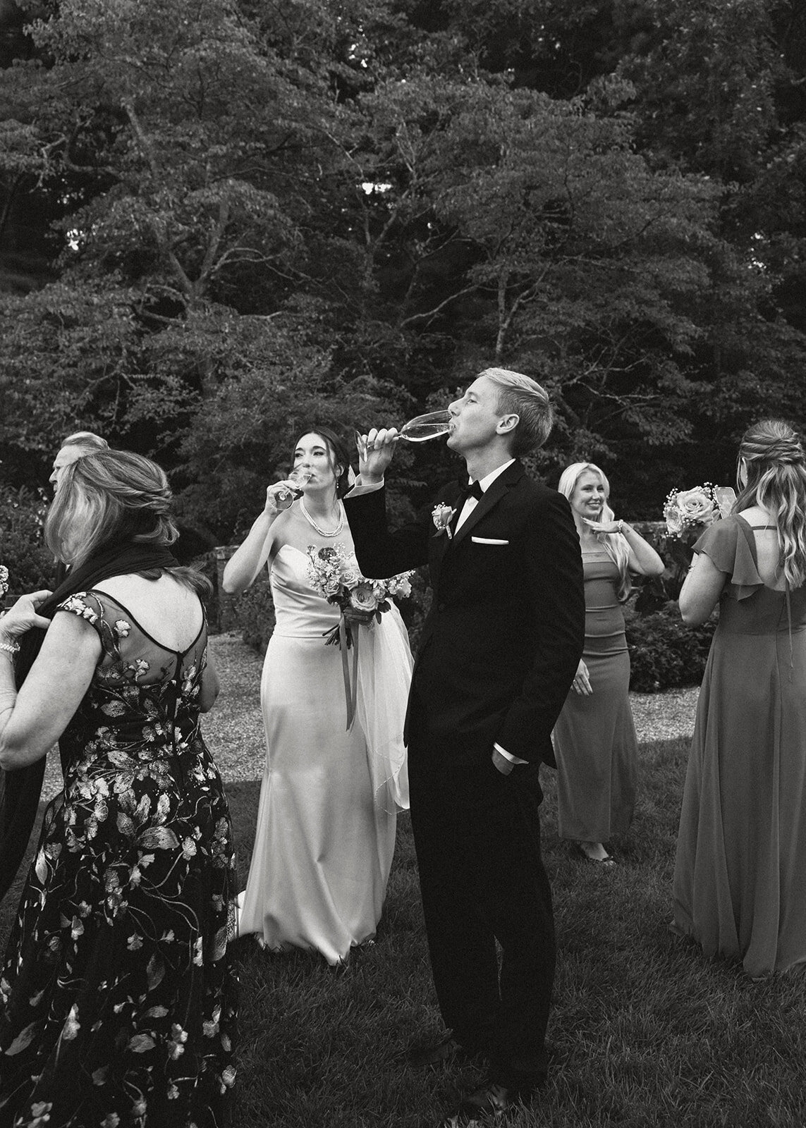 Erin+Russ_BradleyEstate-CocktailHour-20_websize