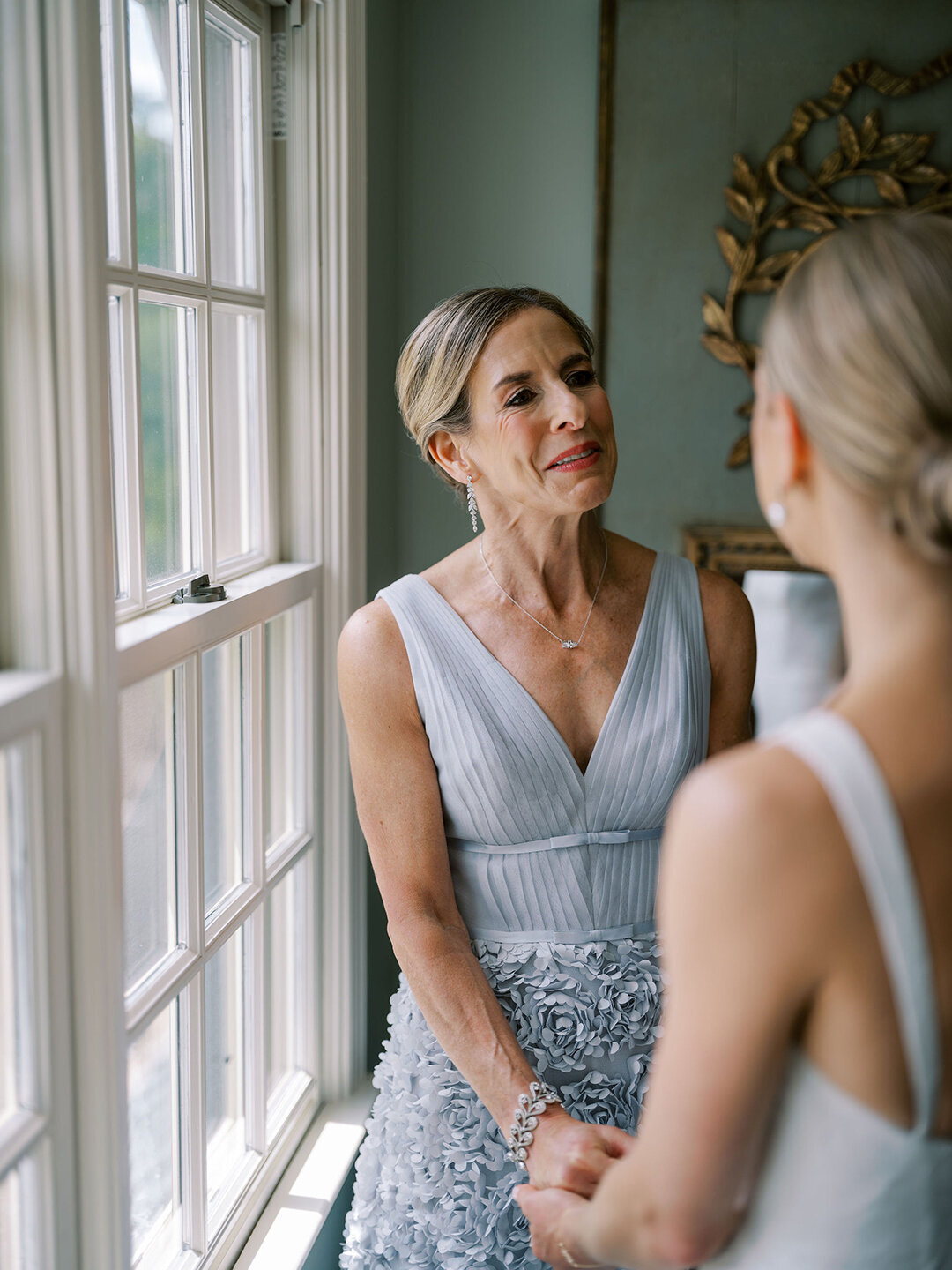 KathleenRob5-3-25GlenstoneGardenVA-VickiGraftonPhotography-66