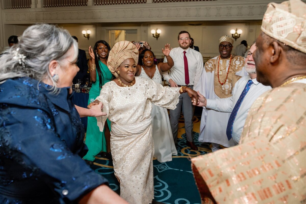 Nigerian-Wedding-Jefferson-Hotel-Richmond-Virginia-Xiaoqi-Li-Photography-33
