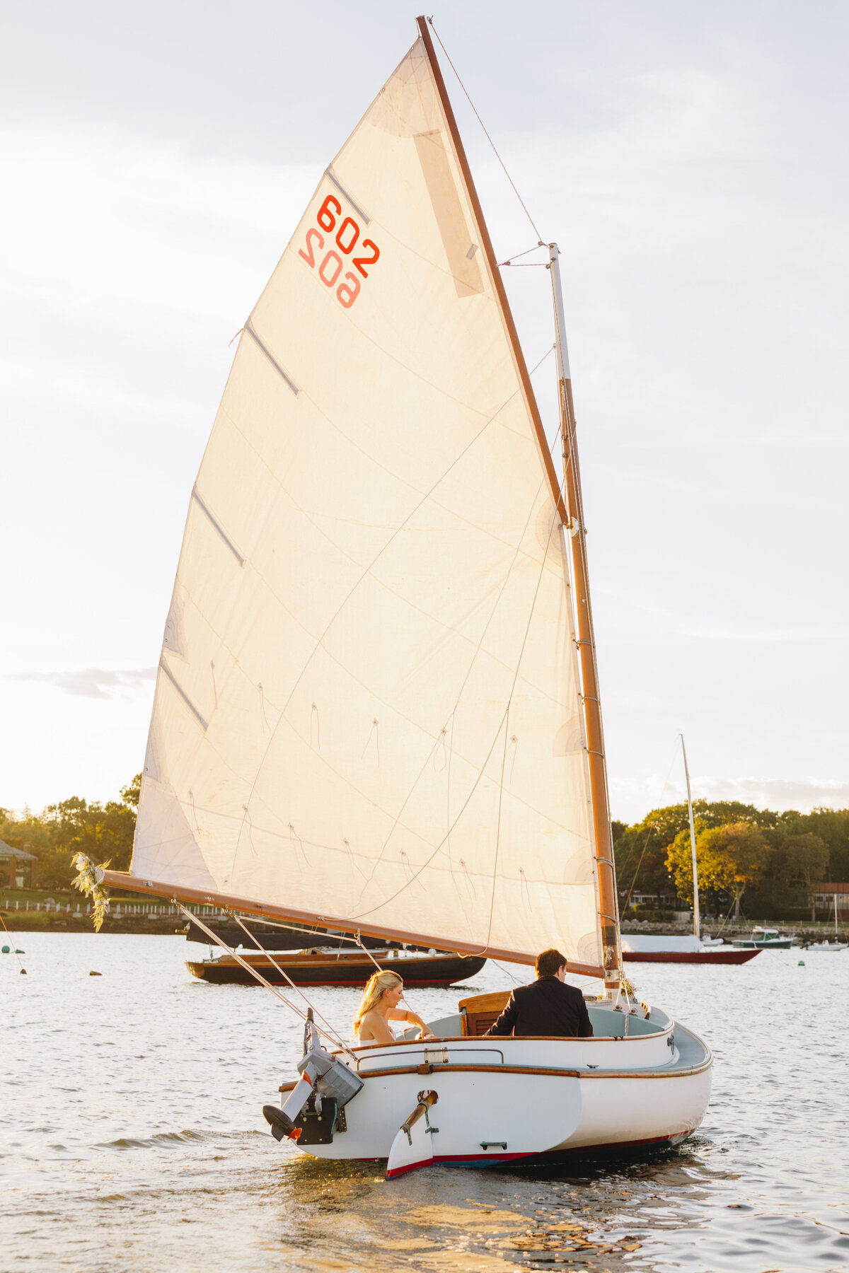 LT_Larchmont_Yacht_Club_Wedding_Wild_Sound_Photography_1091