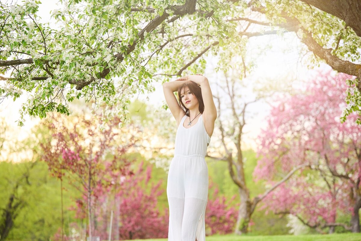 Beautiful Spring Senior Picture Photographer Capturing Natural Elegance Outdoors-34